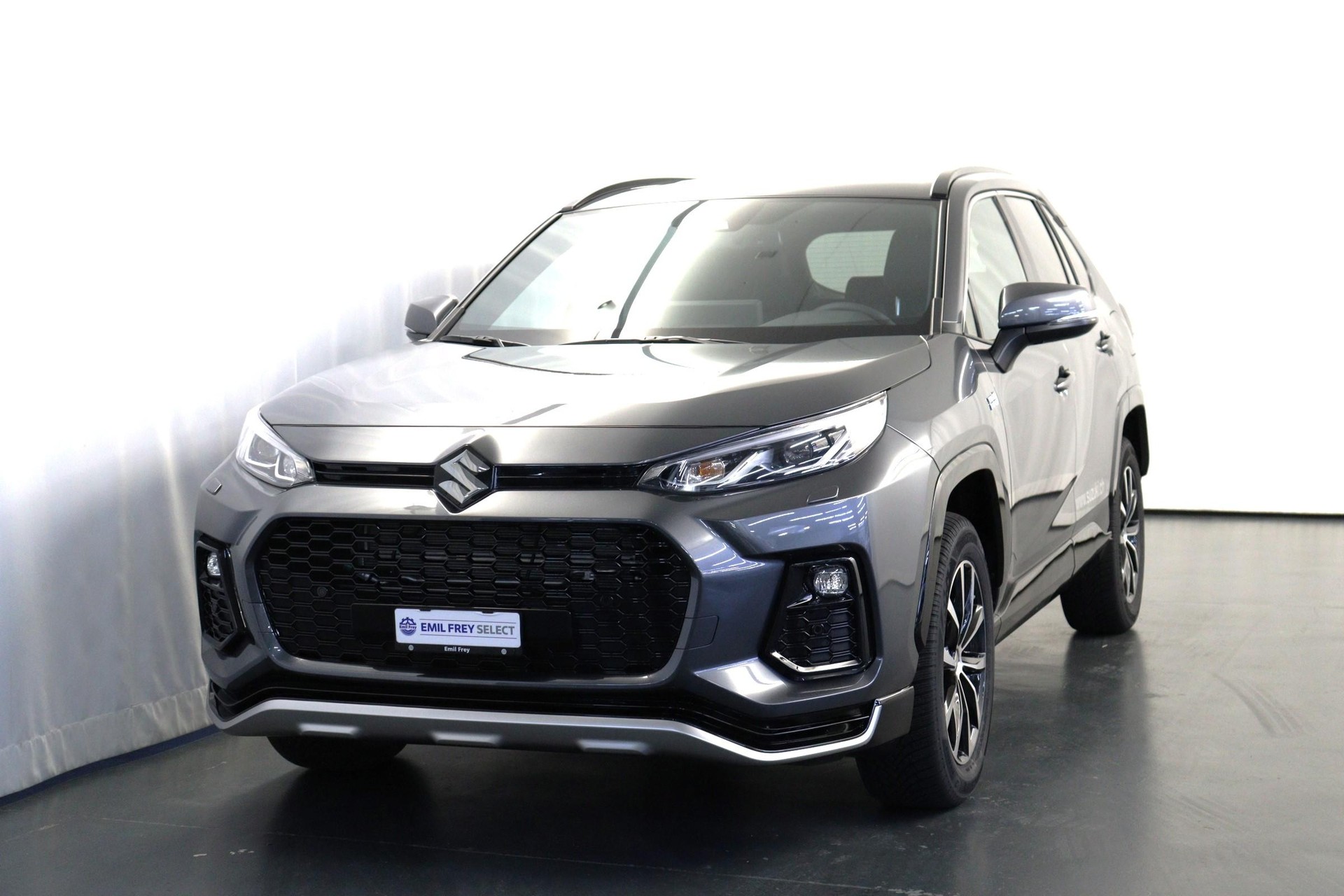 SUZUKI Across 2.5 PHEV Compact Top 4x4-image-0