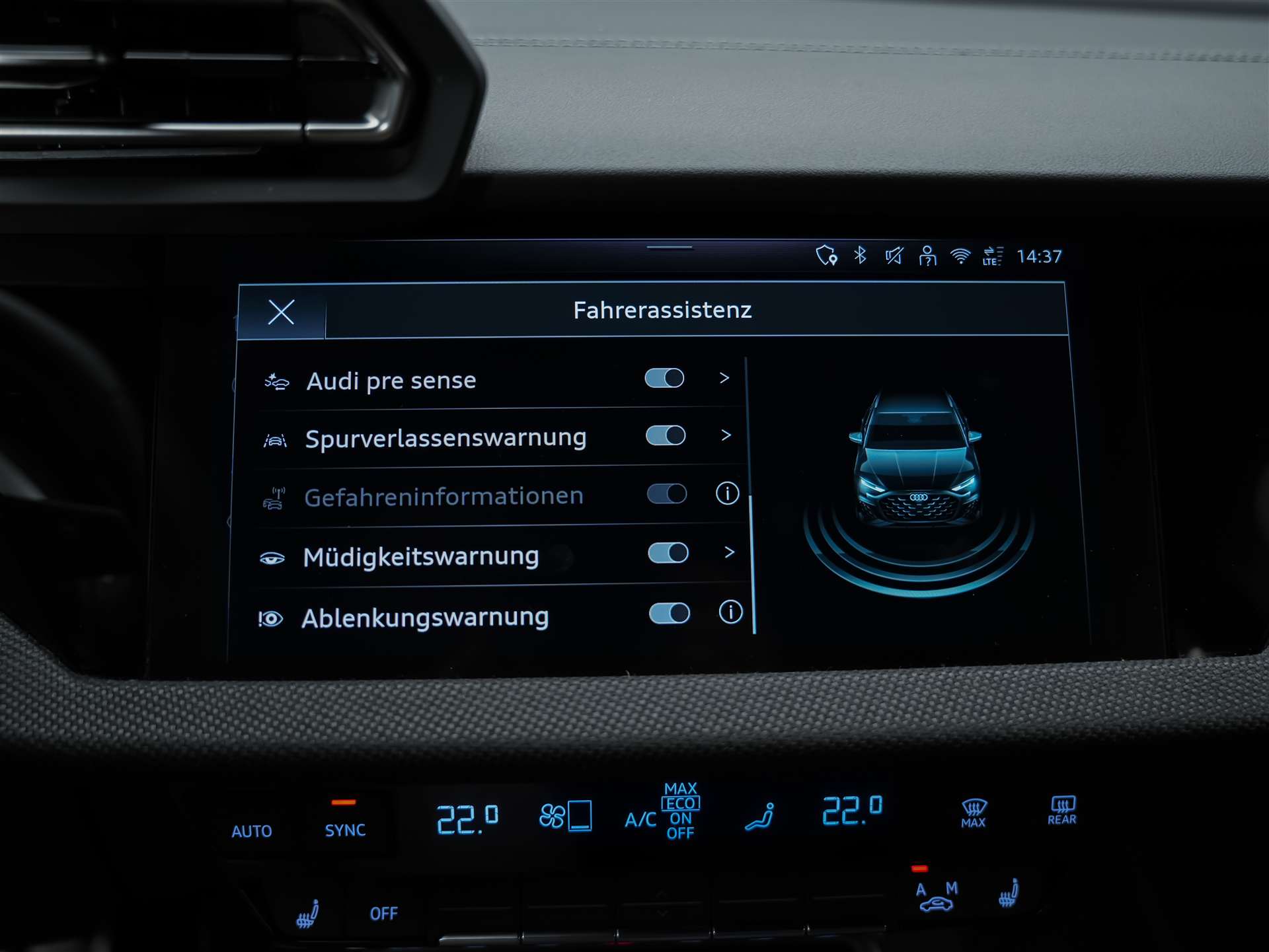 AUDI S3 Sportback TFSI quattro S-tronic *Werksgarantie*Abstandsregler*Parkassistent*-image-34