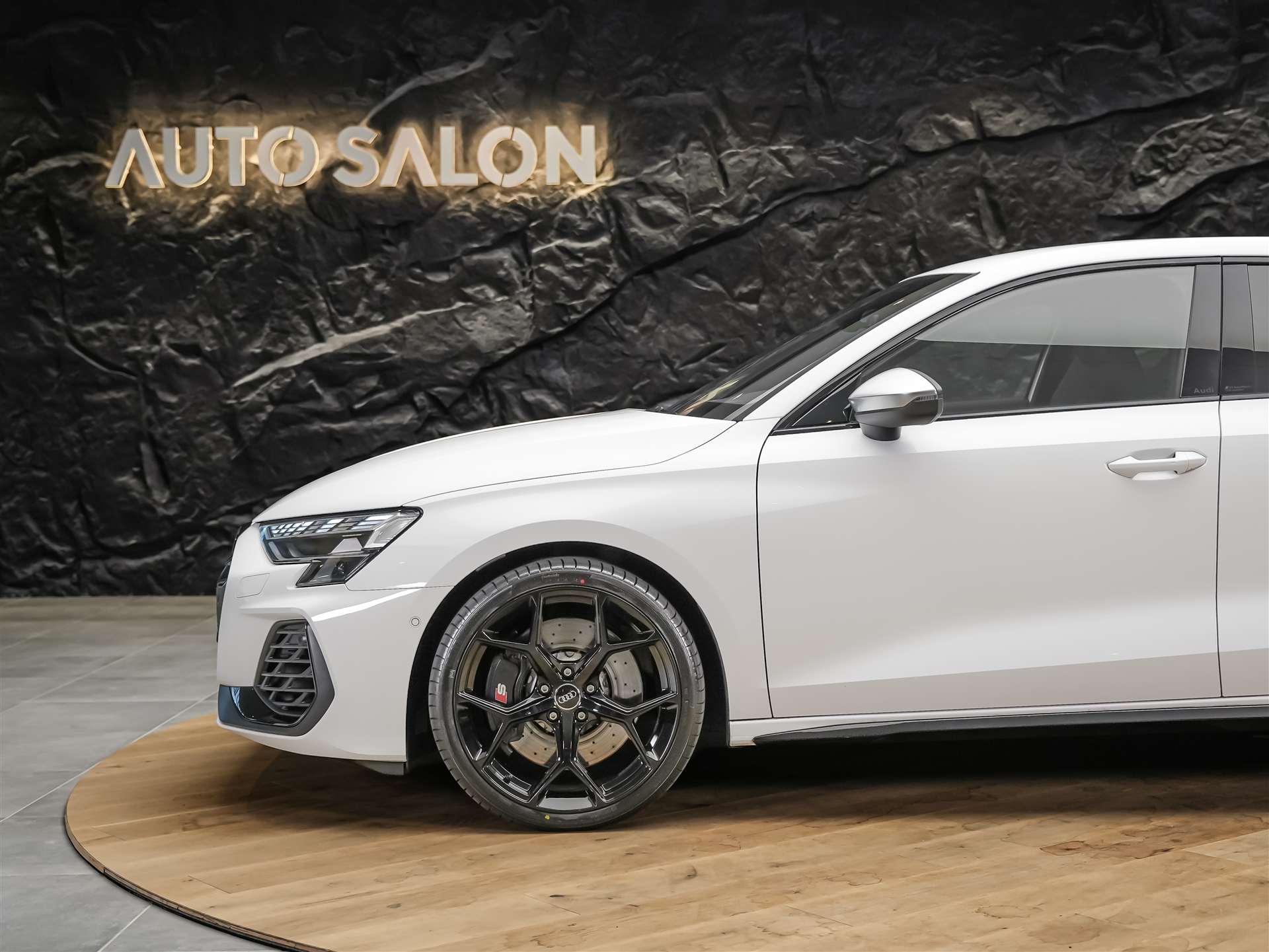 AUDI S3 Sportback TFSI quattro S-tronic *Werksgarantie*Abstandsregler*Parkassistent*-image-15