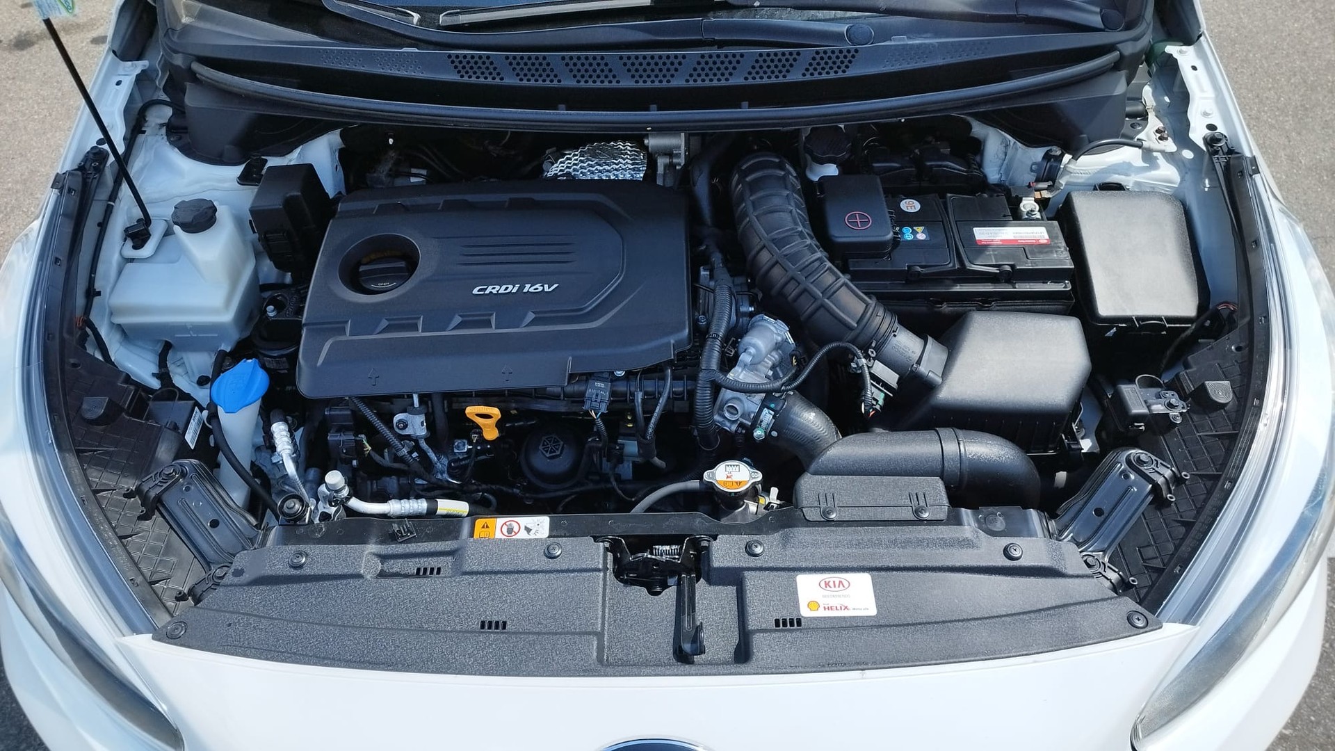 KIA Cee'd 1.6 CRDi GT-Line DCT-image-12