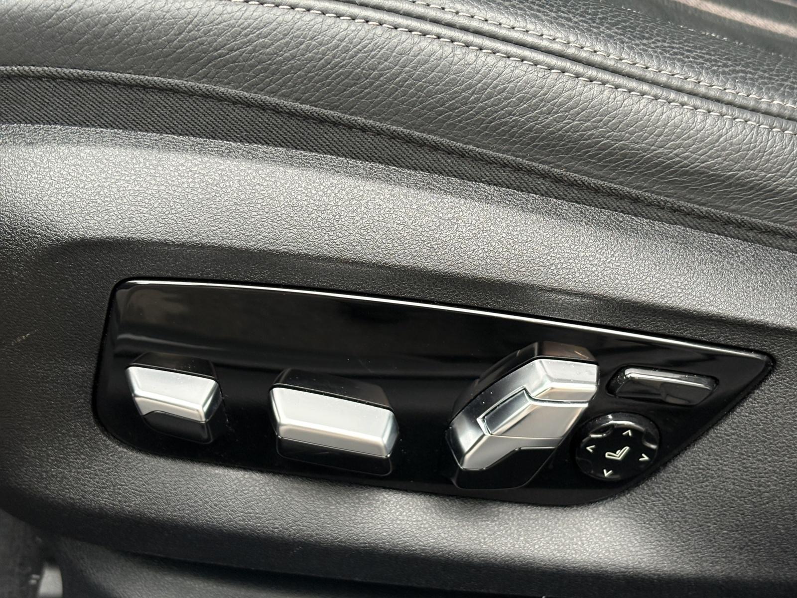 BMW 520d xDrive Touring-image-18