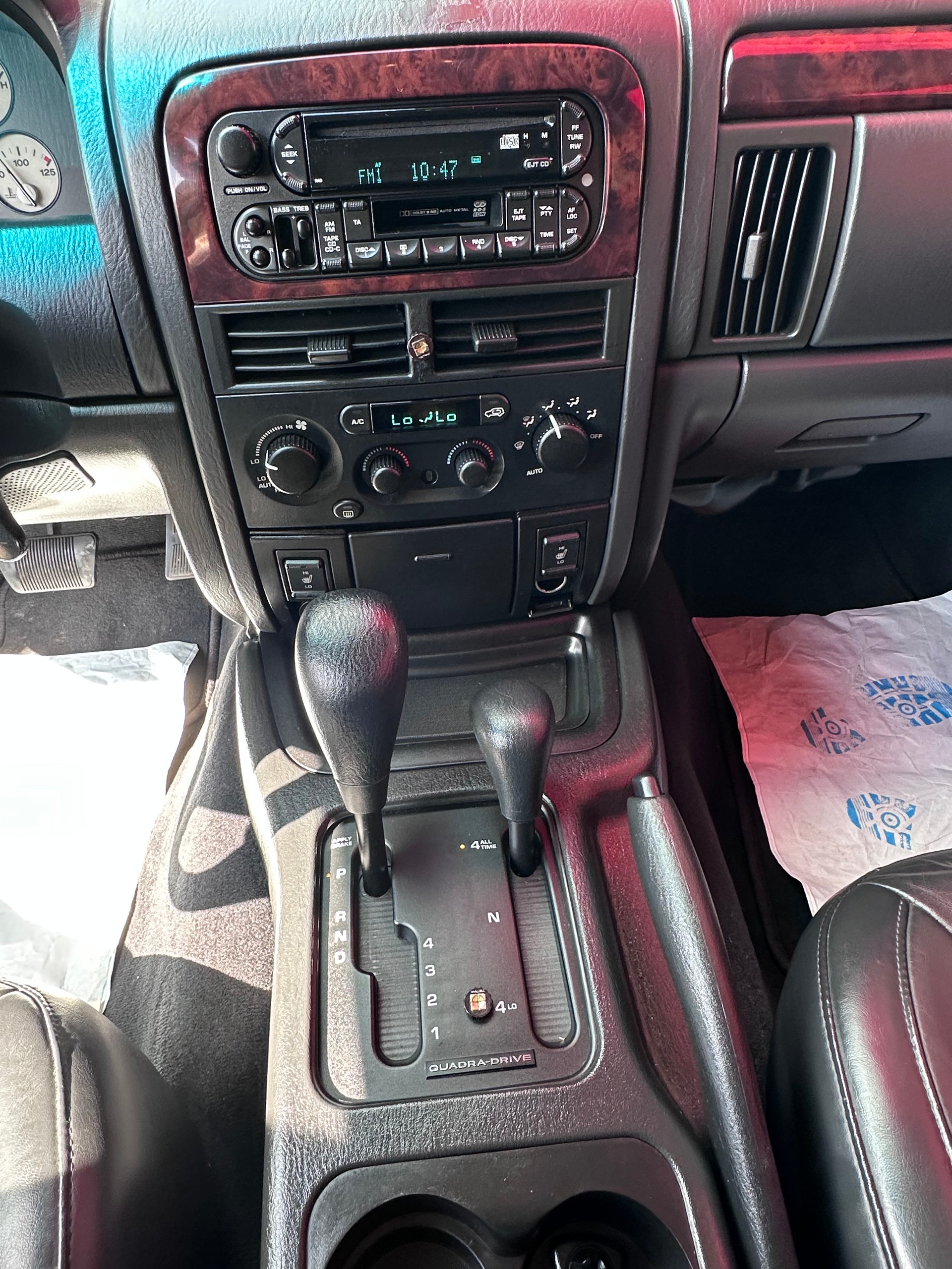 JEEP Grand Cherokee 2.7 CRD Limited Automatic-image-10