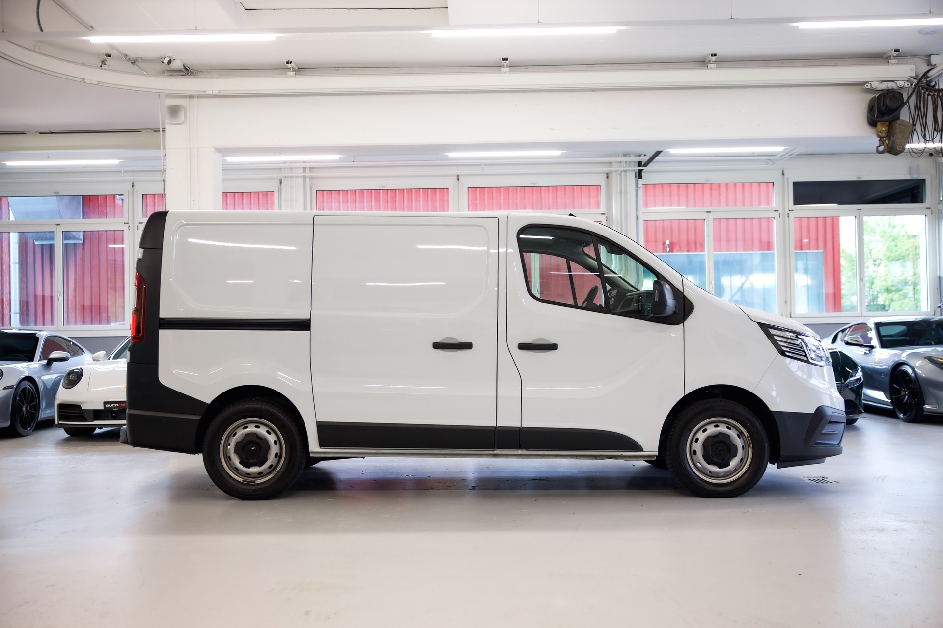 RENAULT Trafic 3.0t L1H1 2.0 dCi 110 Start-image-3