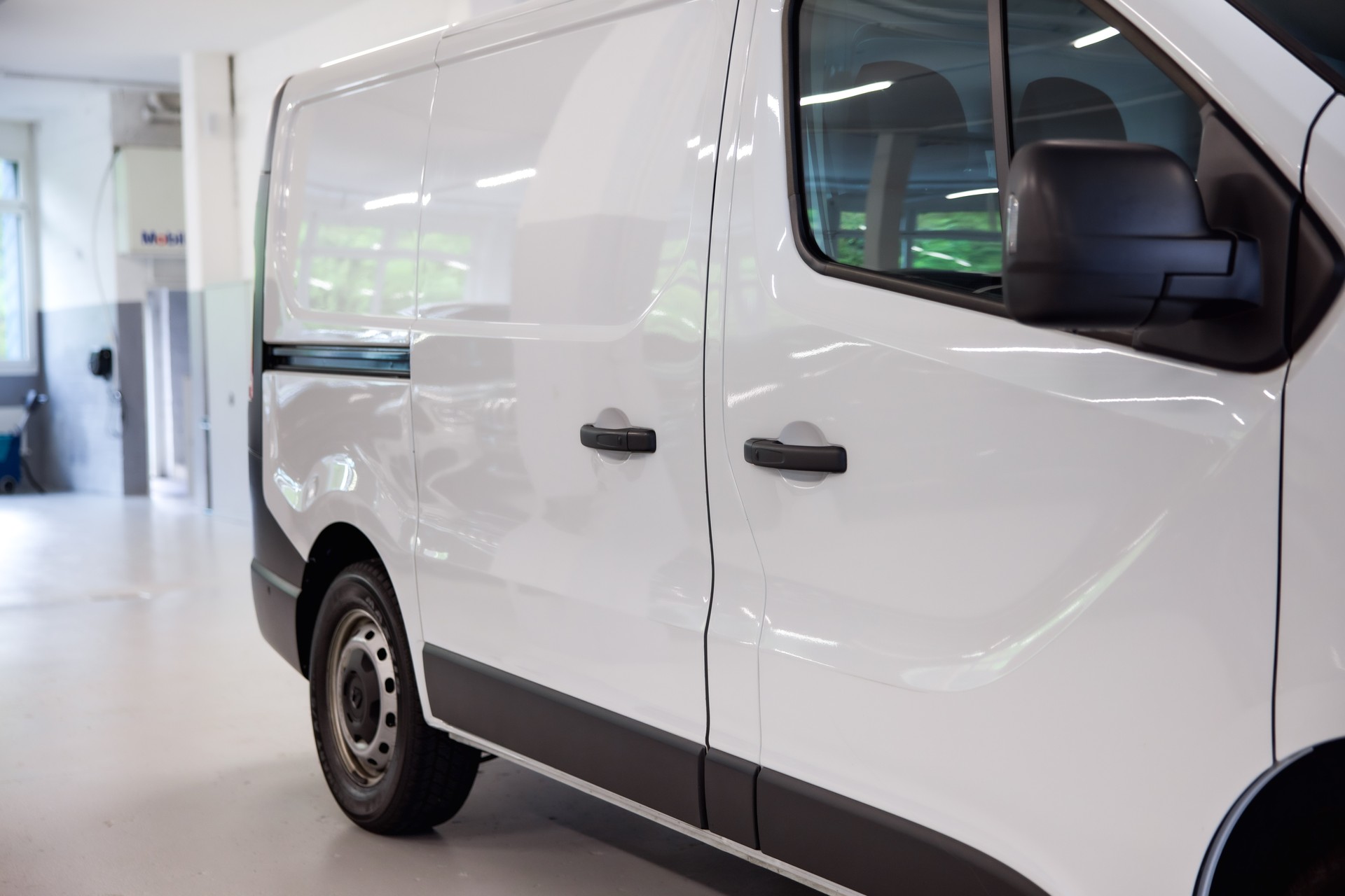 RENAULT Trafic 3.0t L1H1 2.0 dCi 110 Start-image-13