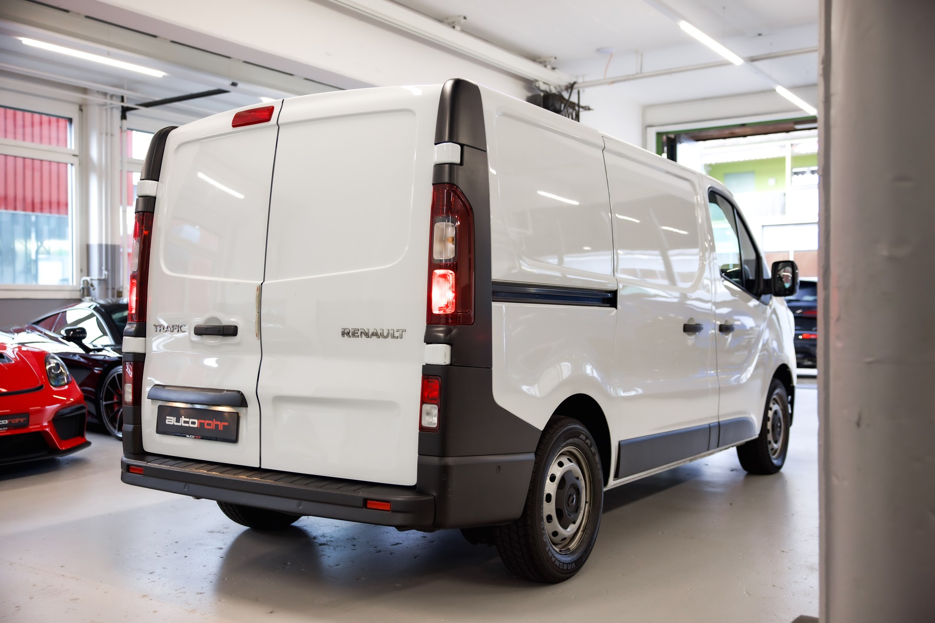RENAULT Trafic 3.0t L1H1 2.0 dCi 110 Start-image-4