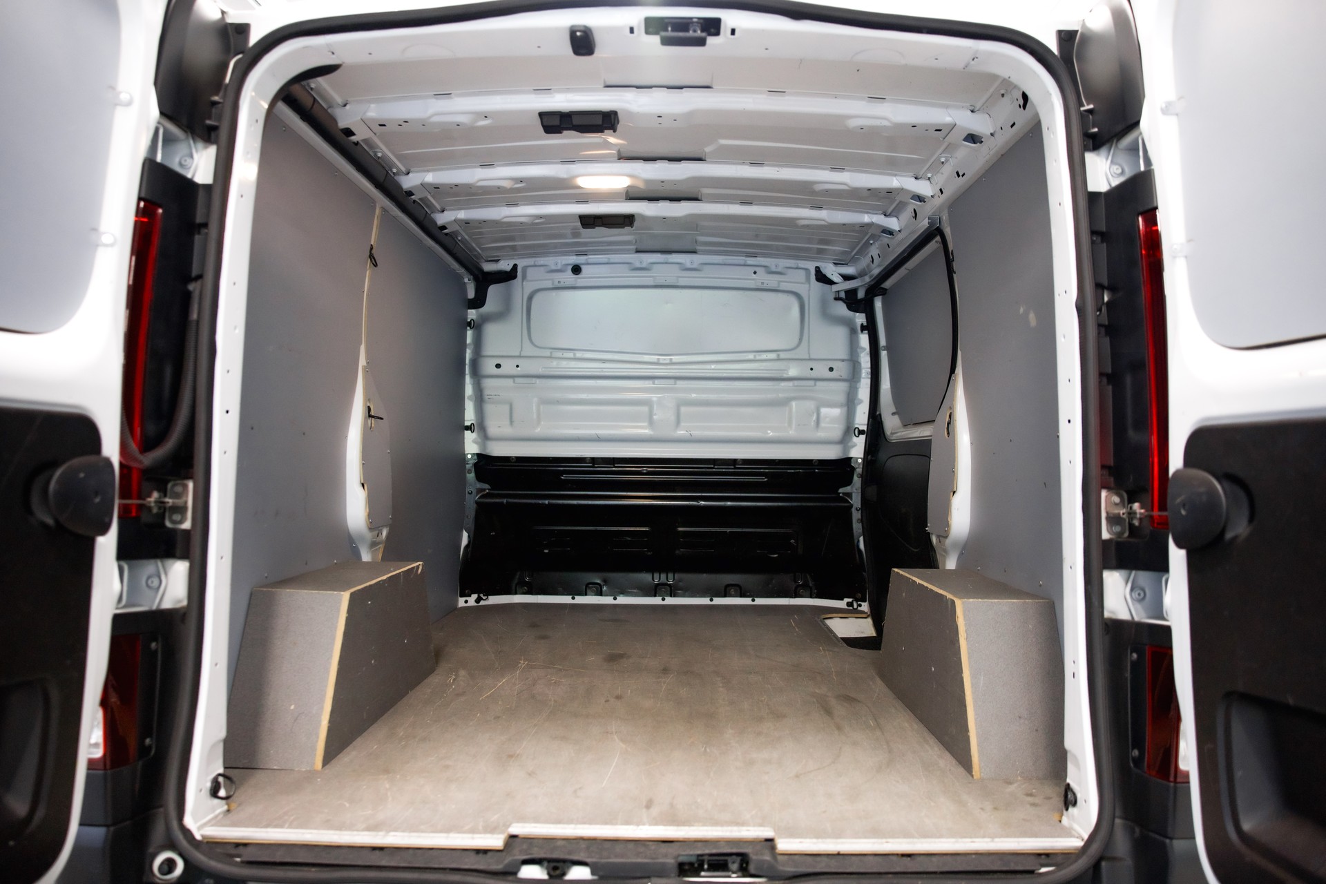 RENAULT Trafic 3.0t L1H1 2.0 dCi 110 Start-image-17