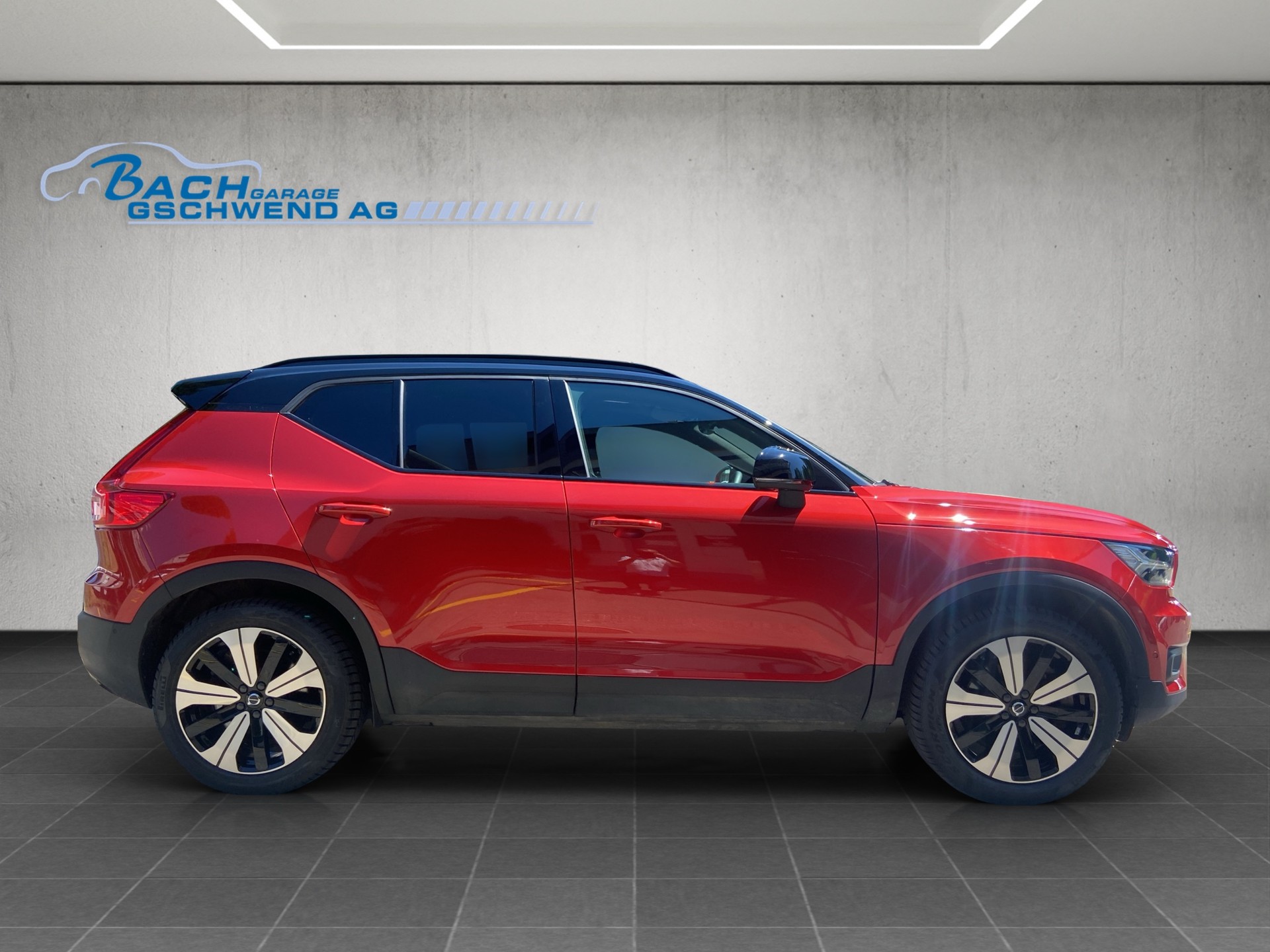 VOLVO XC40 Recharge P8 Twin AWD Pure Electric Pro-showroom-element-2