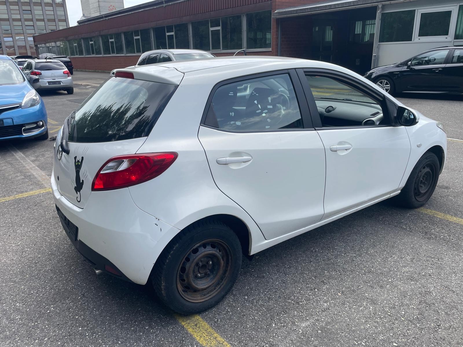 MAZDA 2 1.3i 16V Exclusive-image-1