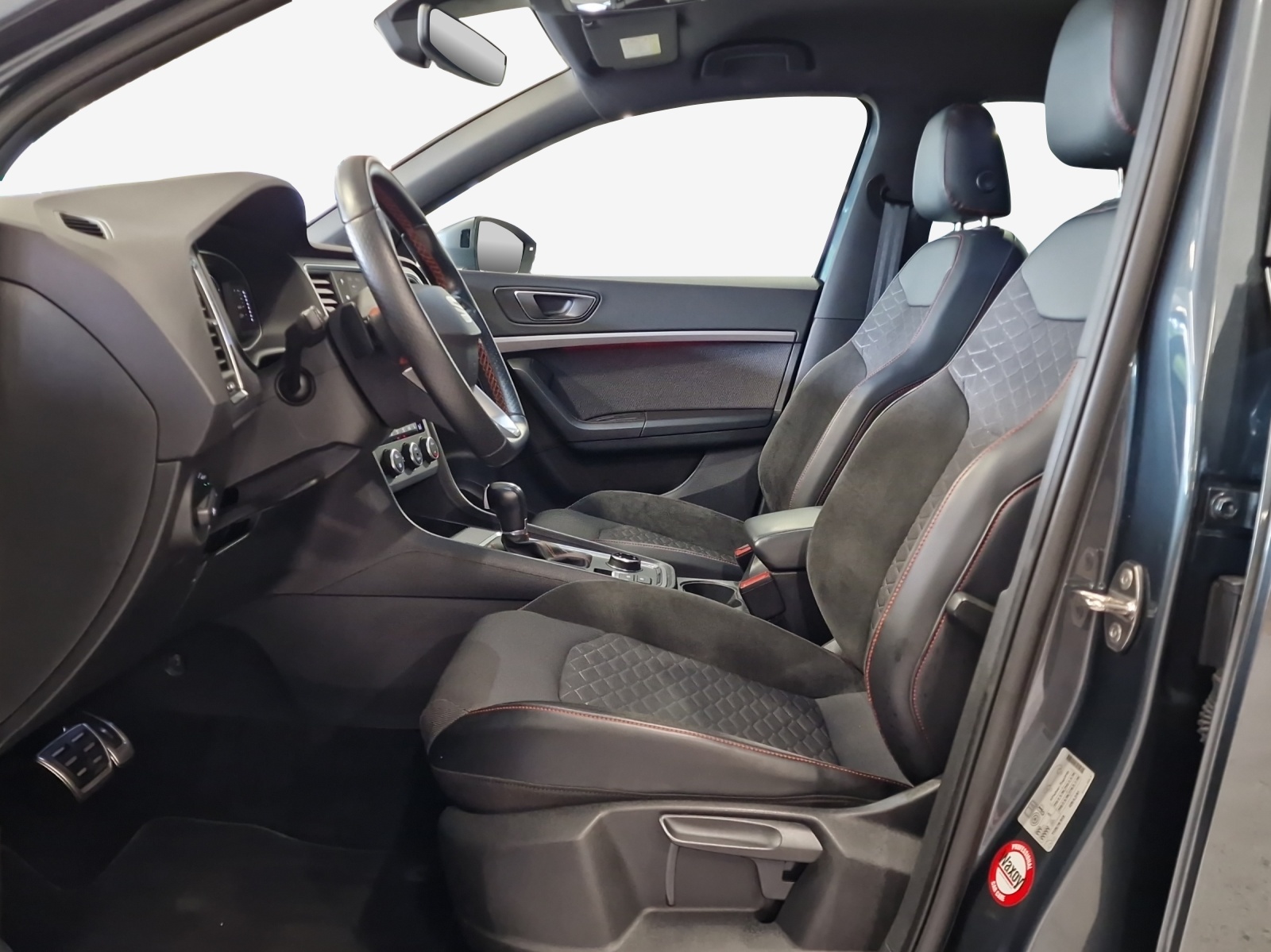 SEAT Ateca 2.0 TSI Hola FR 4Drive DSG-image-7