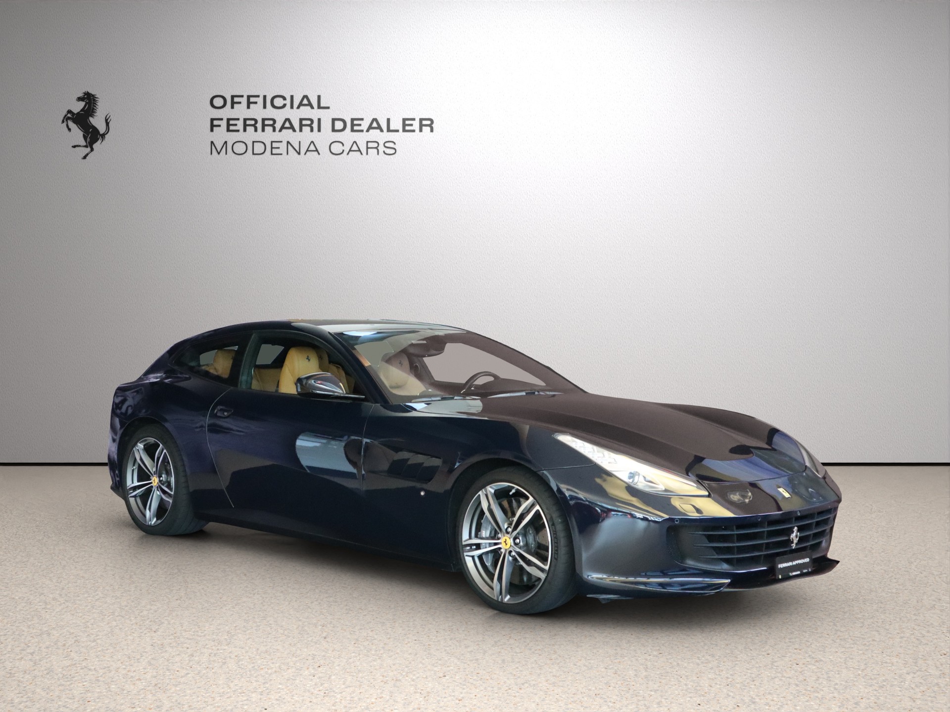 FERRARI GTC 4 Lusso-image-16