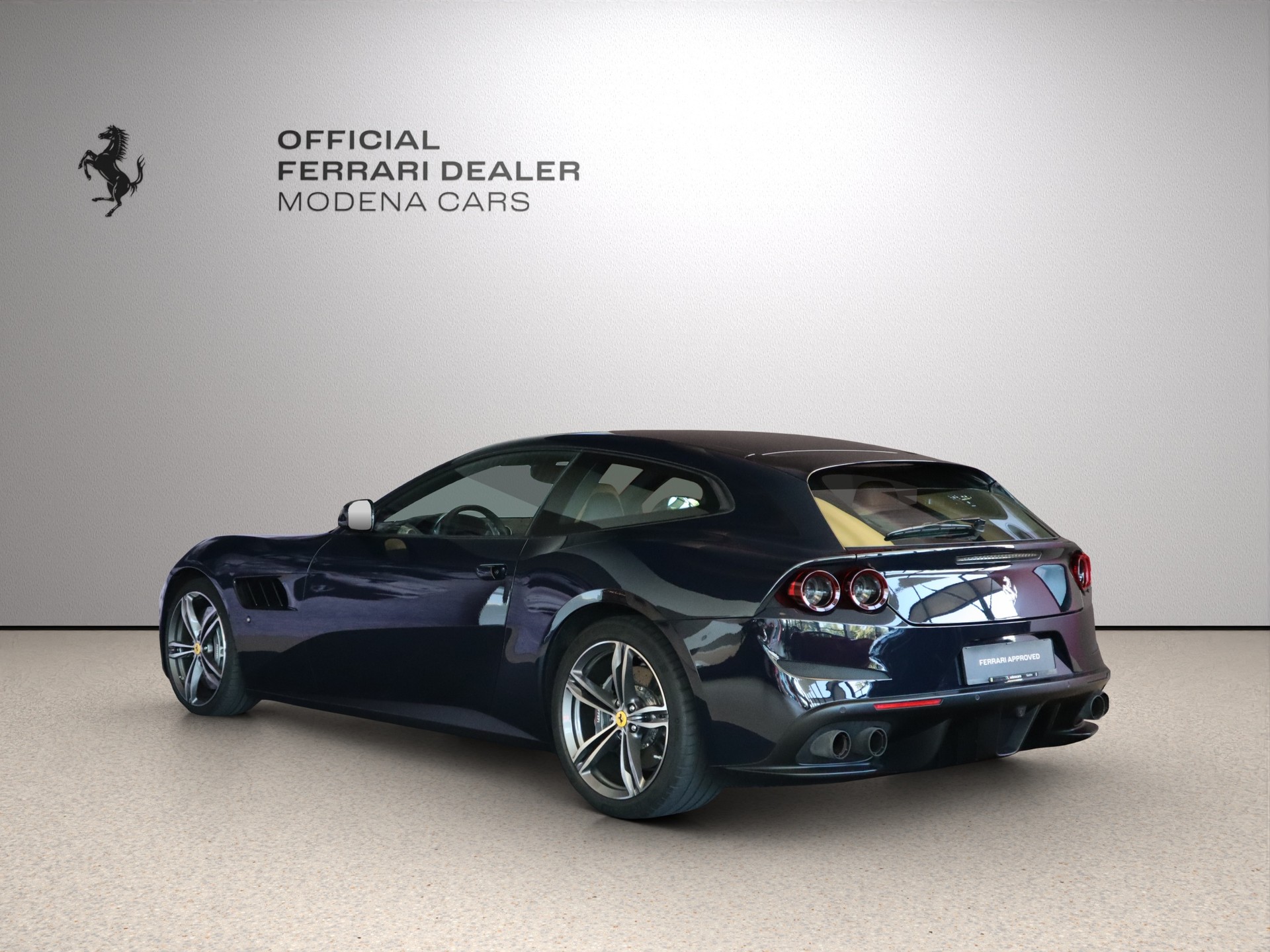 FERRARI GTC 4 Lusso-image-9