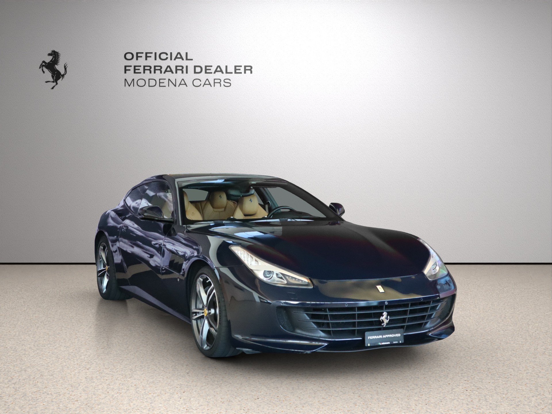 FERRARI GTC 4 Lusso-image-17