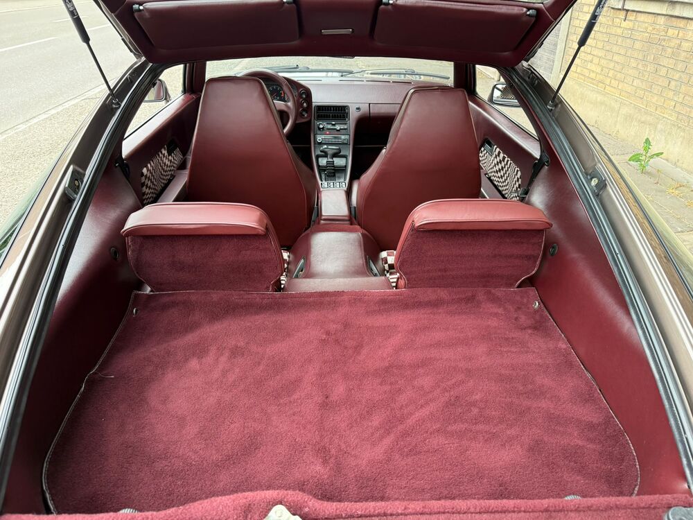 PORSCHE 928 S-image-11