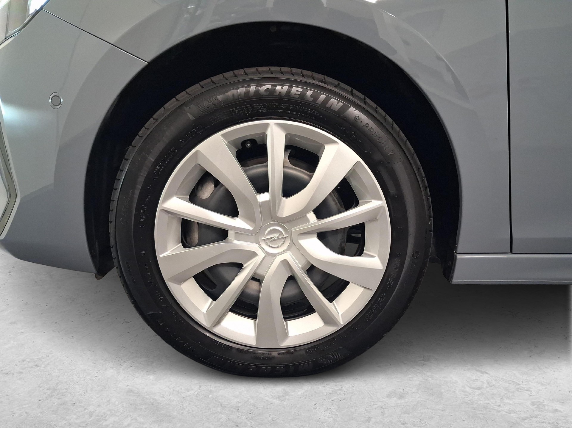 OPEL Corsa-e Edition-image-13