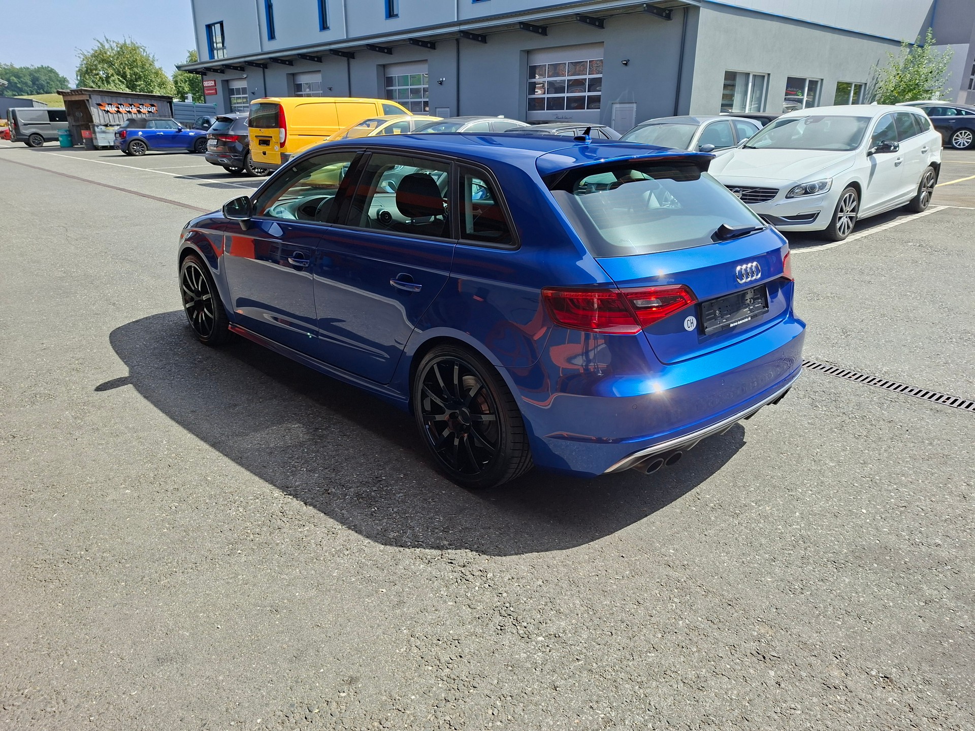 AUDI S3-image-4