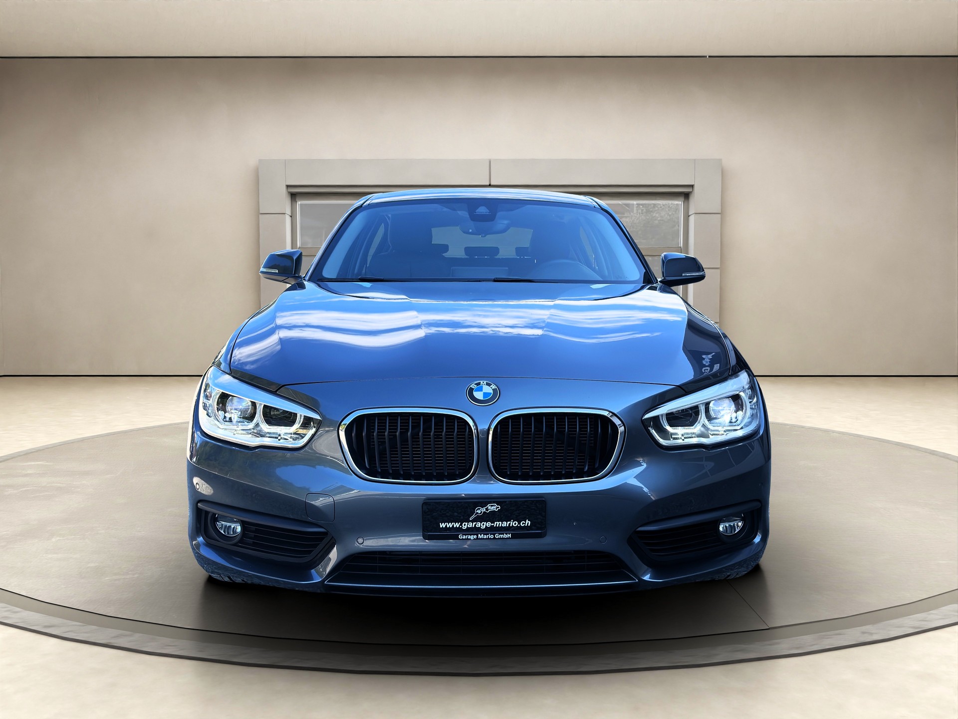 BMW 120d xDrive Steptronic ✅CH-Fahrzeug & 8-fach bereift auf ALU✅-image-1