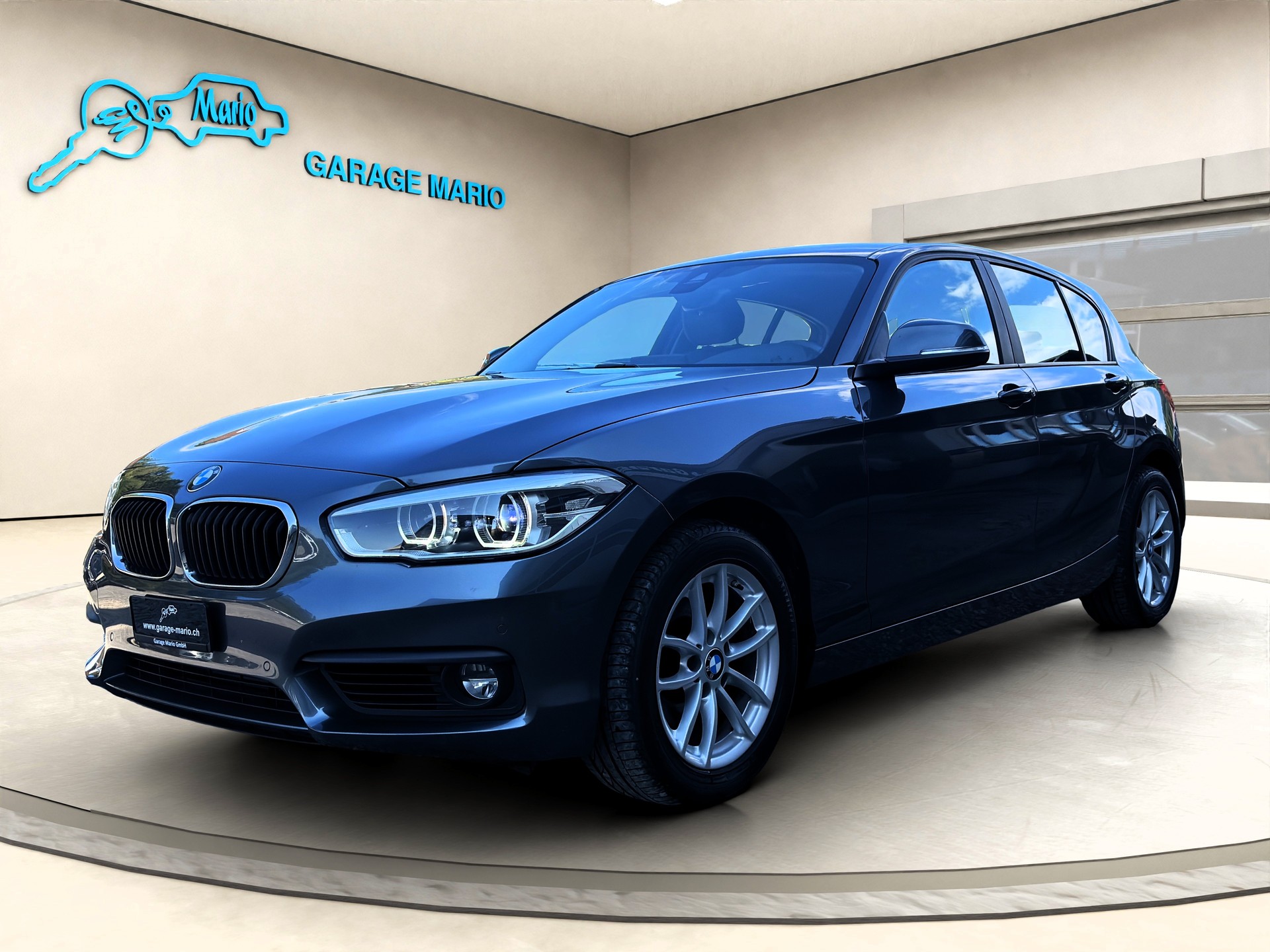 BMW 120d xDrive Steptronic ✅CH-Fahrzeug & 8-fach bereift auf ALU✅-image-2