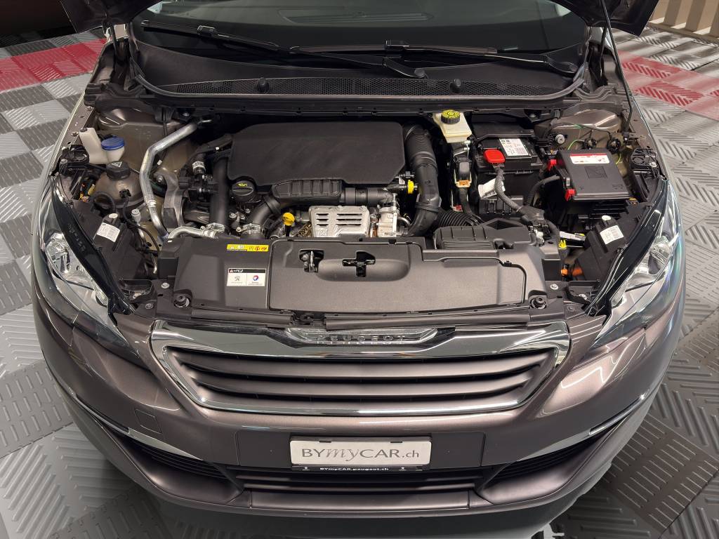PEUGEOT 308 1.2 THP Active Automatic-image-10