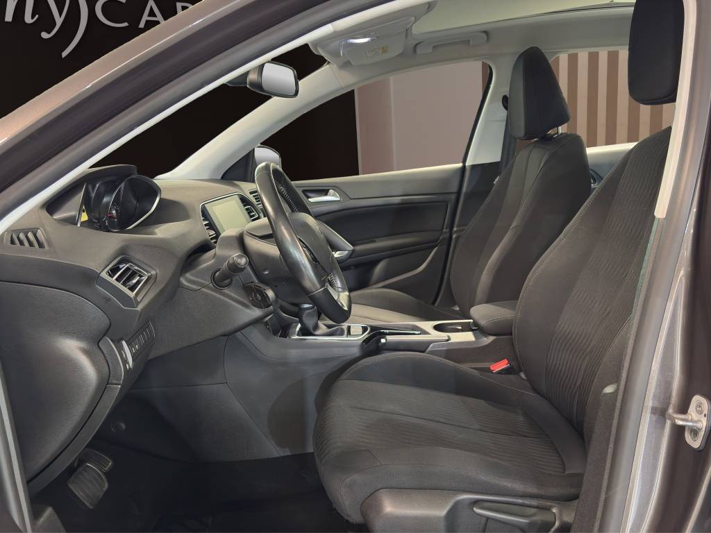 PEUGEOT 308 1.2 THP Active Automatic-image-5