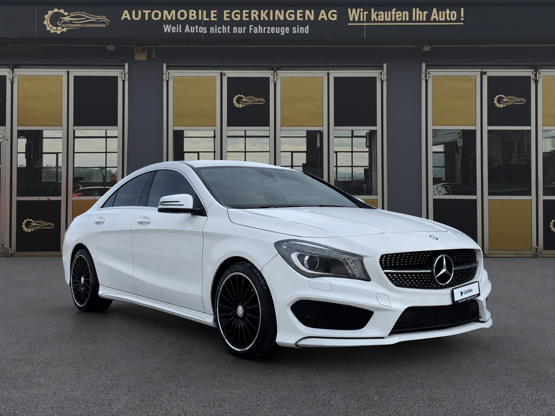 MERCEDES-BENZ CLA 200 CDI AMG Line-image-2