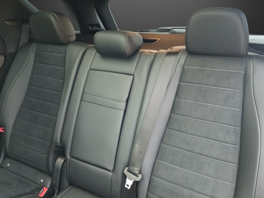 MERCEDES-BENZ GLE 400 d AMG Line 4Matic-image-9