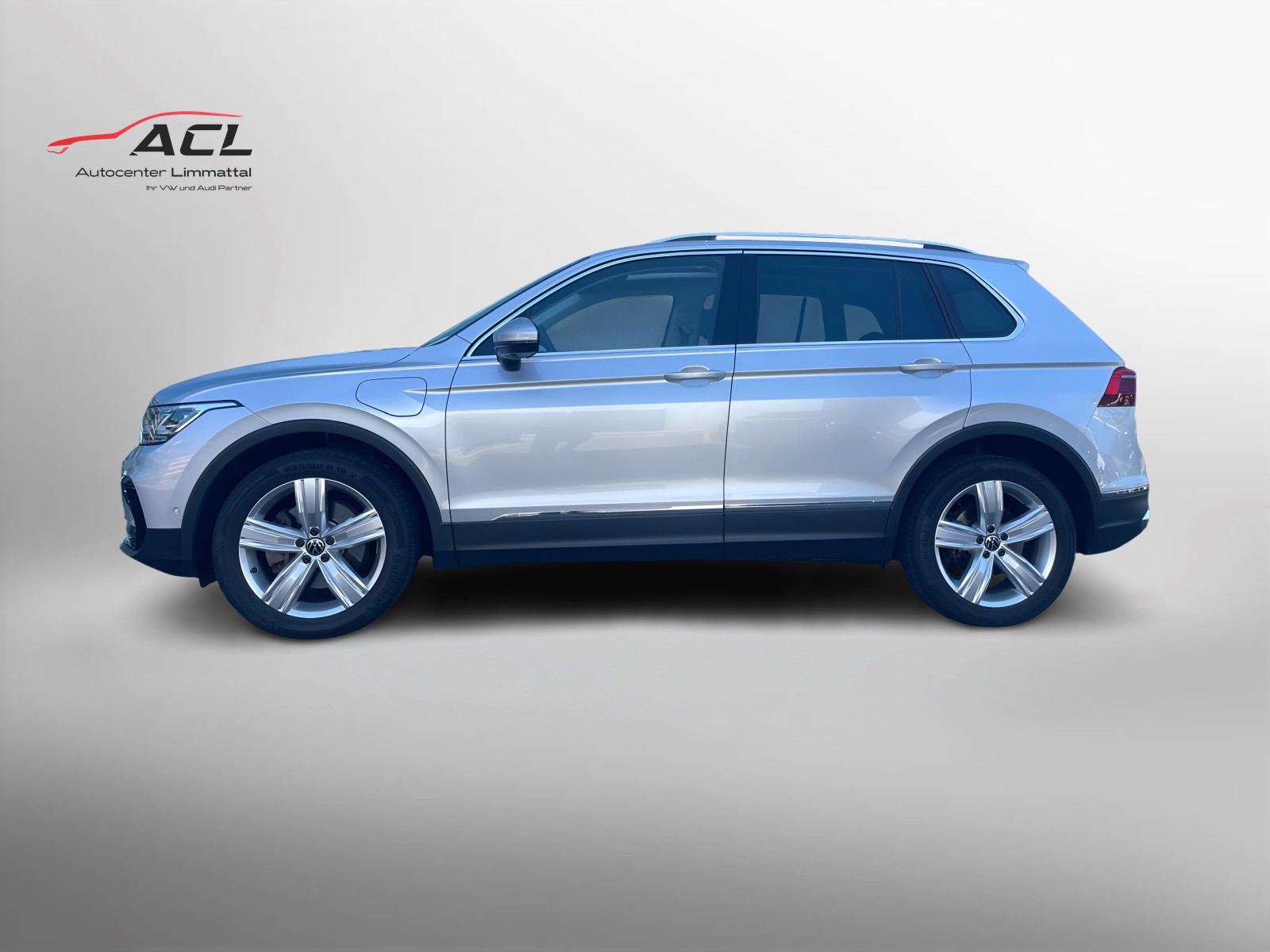VW Tiguan 1.4TSI PHEV Elegance DSG-image-2