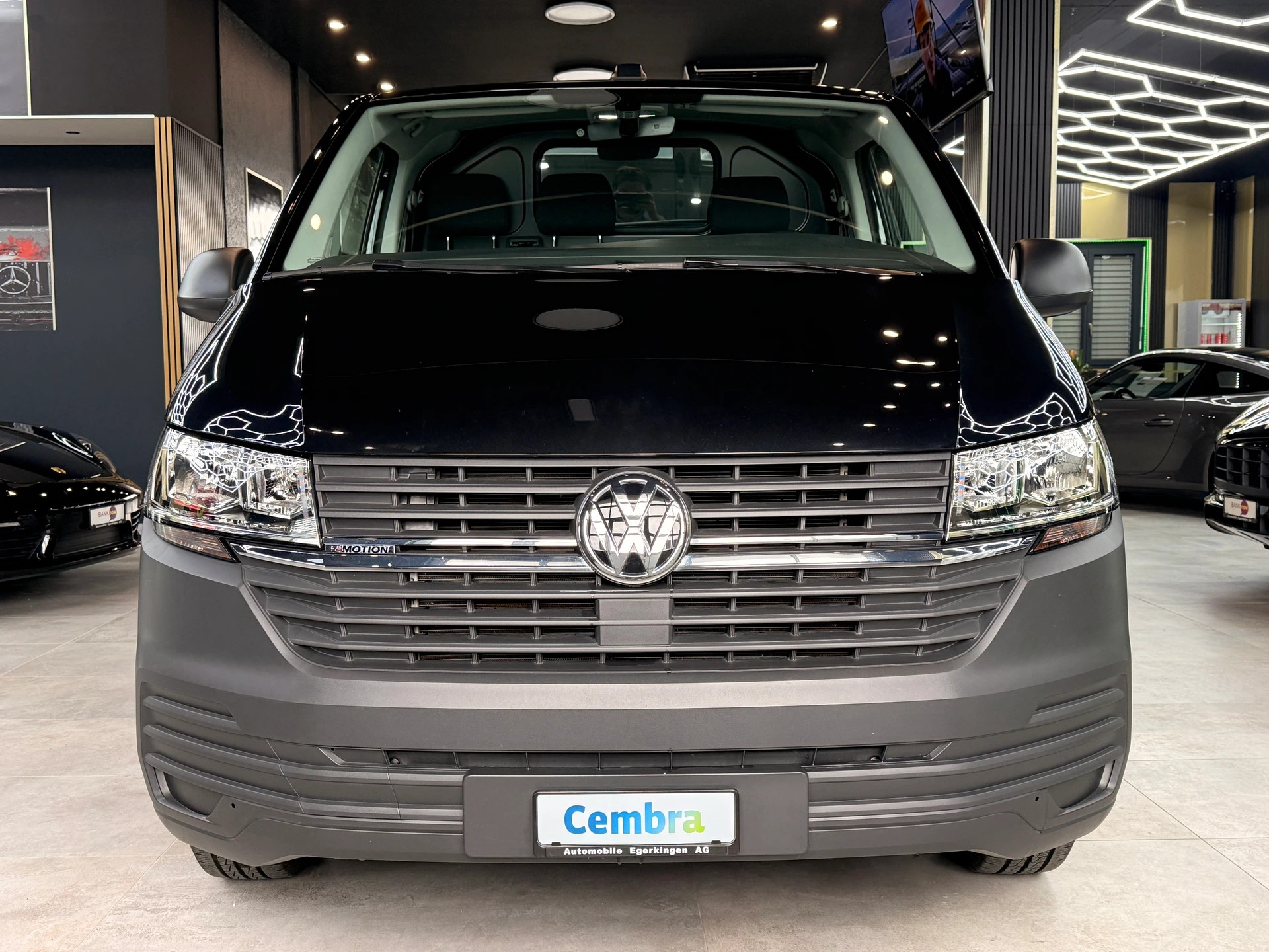 VW T6.1 2.0 TDI 4Motion DSG-showroom-element-1