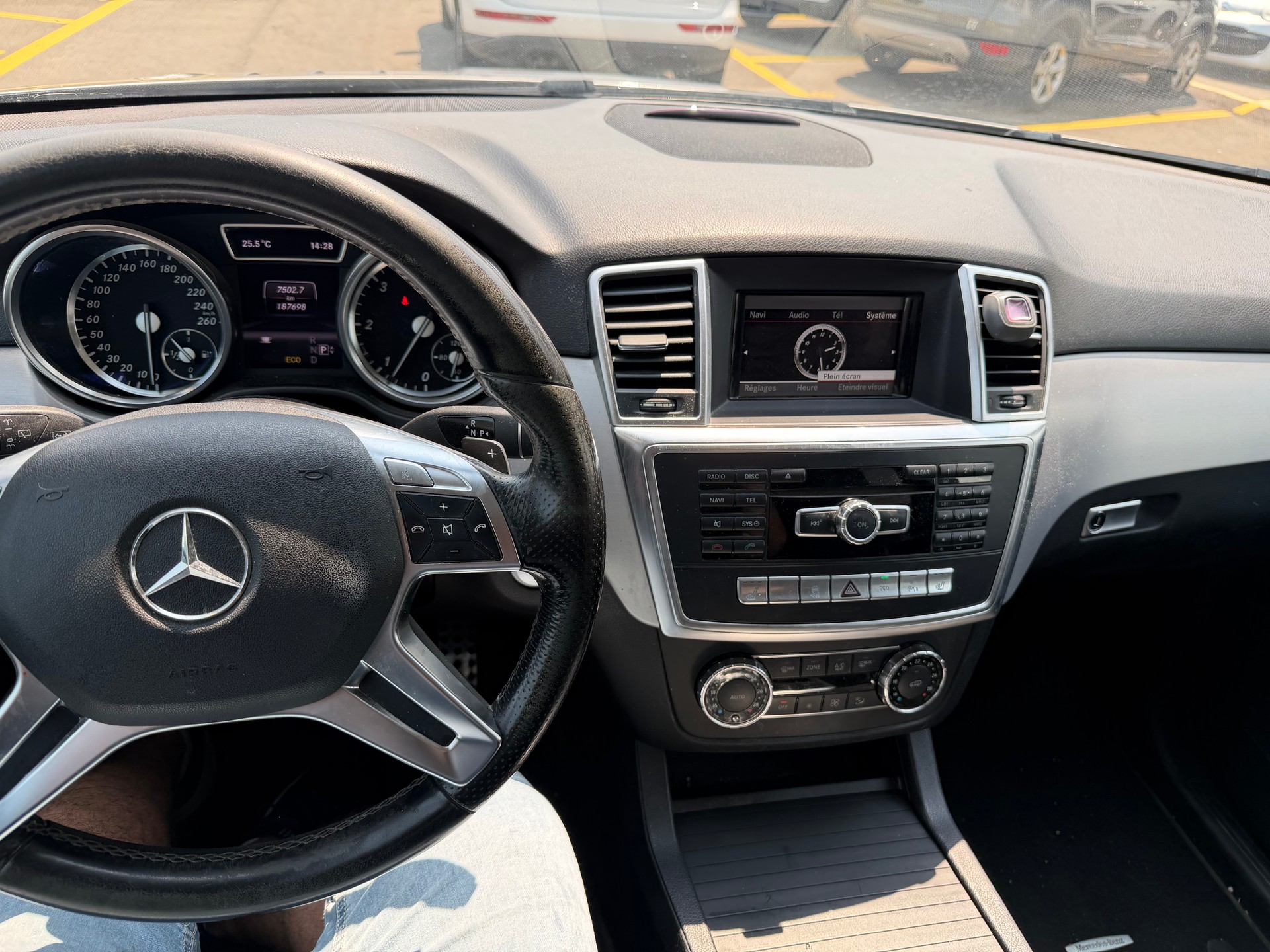 MERCEDES-BENZ ML 350 BlueTEC 4Matic 7G-Tronic-image-9
