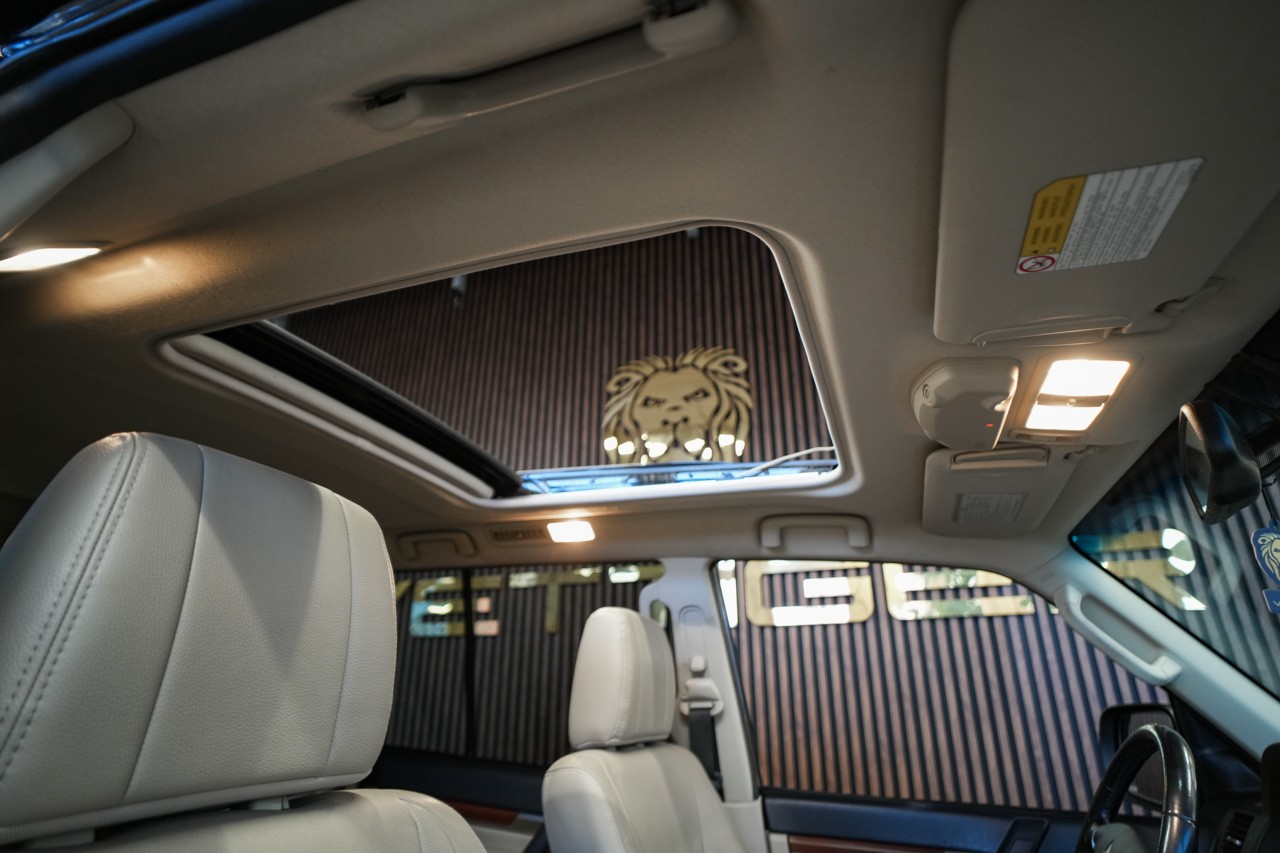 MITSUBISHI Pajero 3.2 DI-D Intense Automatic-image-15