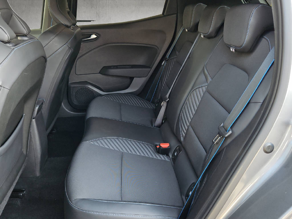 RENAULT Clio 1.6 E-Tech esprit Alpine 145 PS-image-5