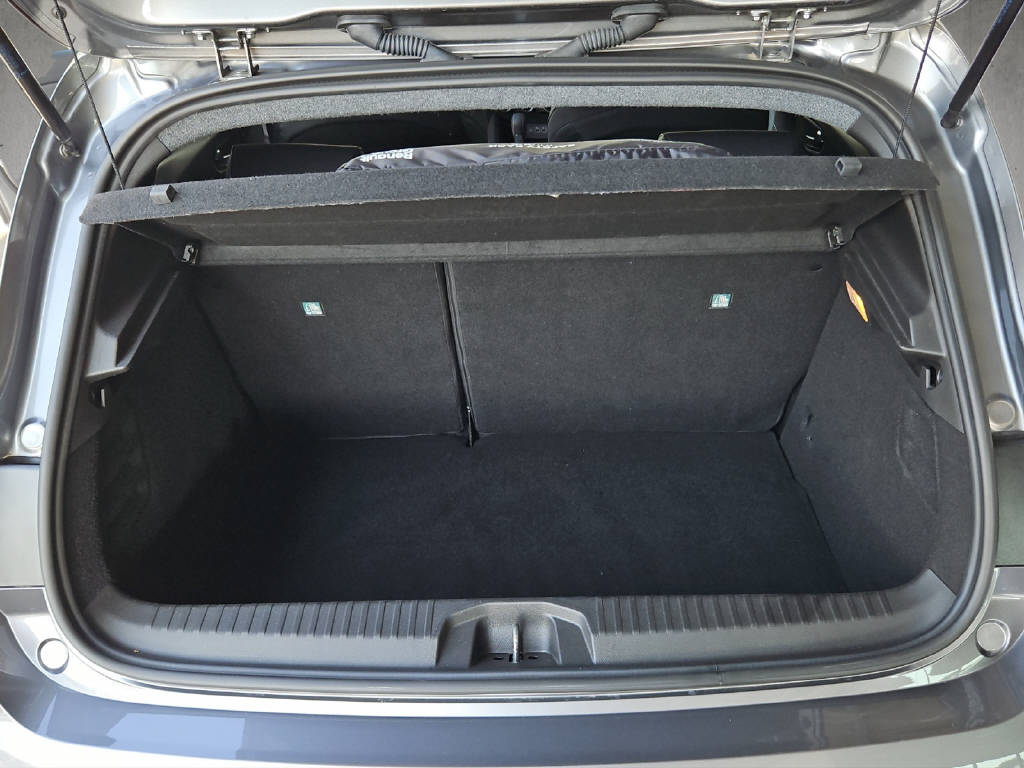 RENAULT Clio 1.6 E-Tech esprit Alpine 145 PS-image-9