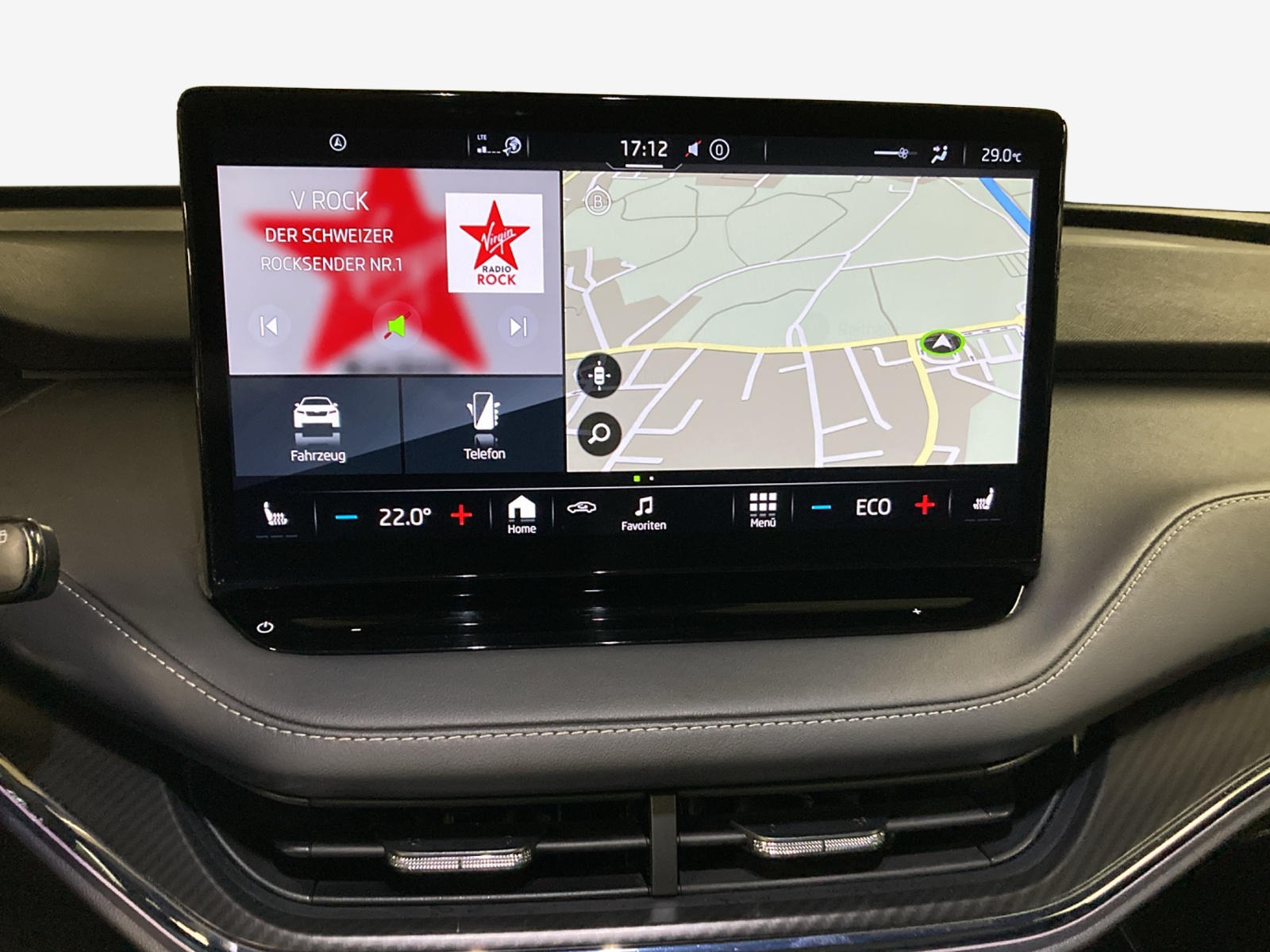 SKODA Enyaq iV 80x SportLine-image-10