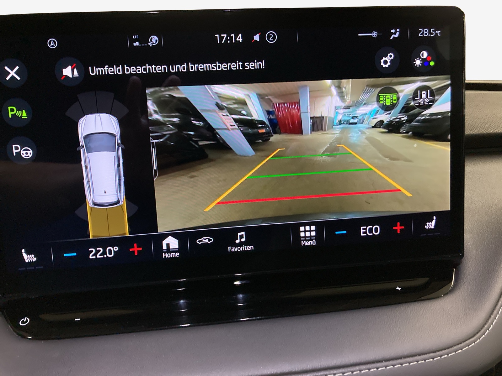 SKODA Enyaq iV 80x SportLine-image-13