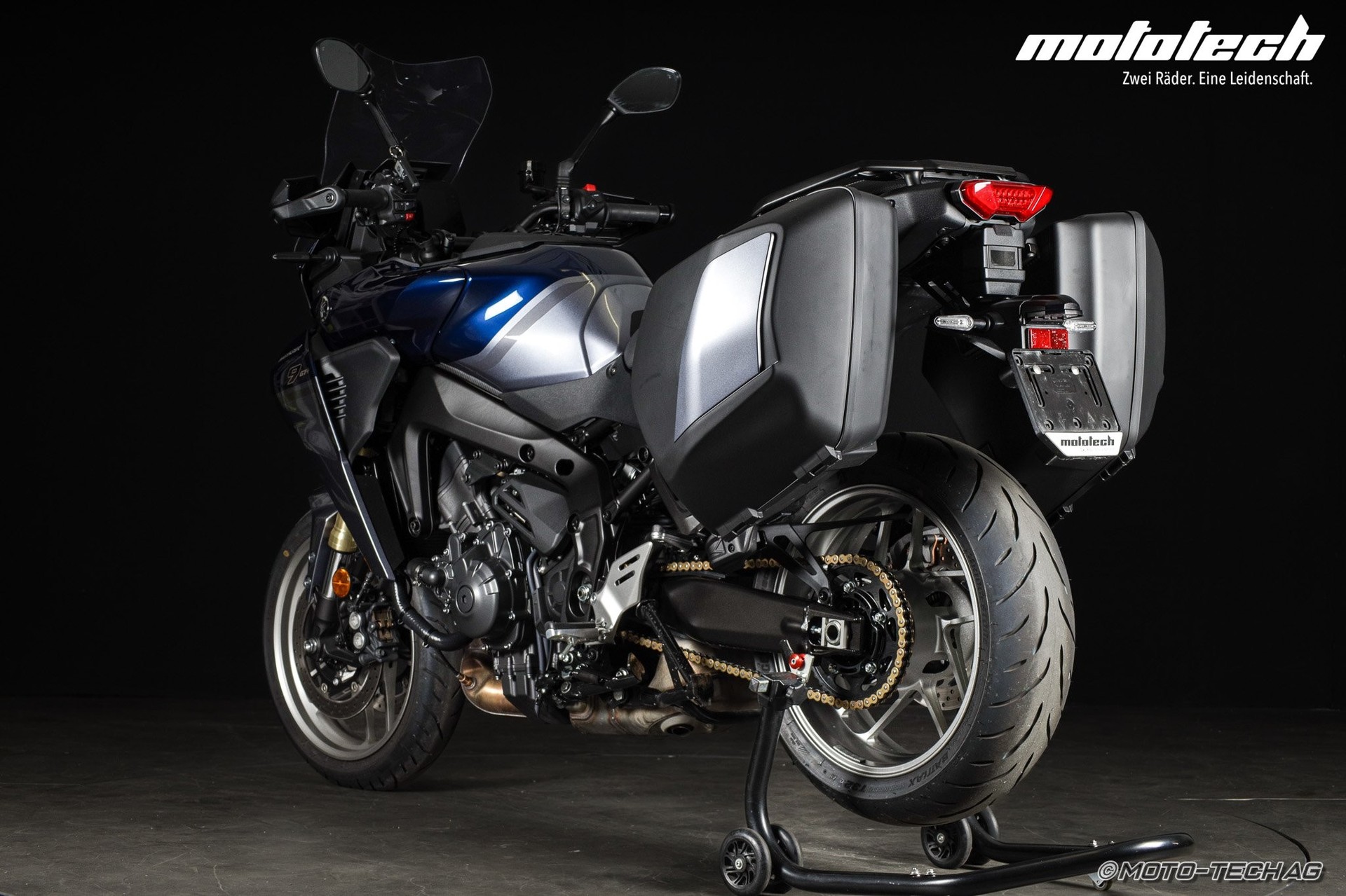 YAMAHA Tracer 9 GT+-showroom-element-3