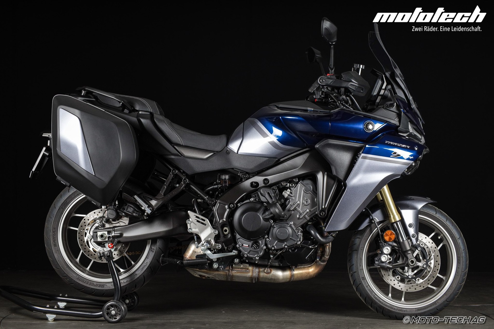 YAMAHA Tracer 9 GT+-showroom-element-1
