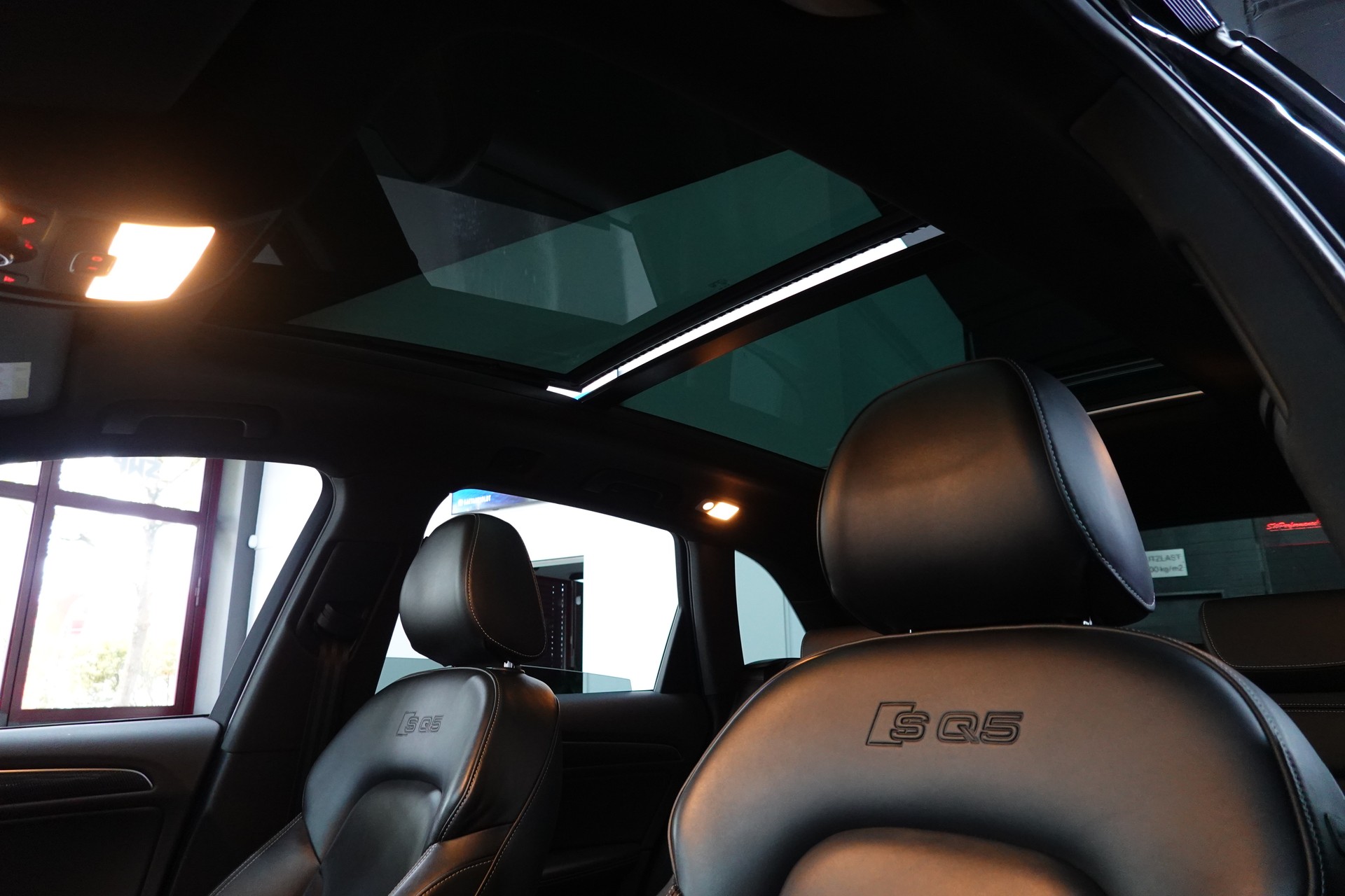 AUDI SQ5 3.0 TDI QUATTRO TIPTRONIC CH-FZ FRISCH AB MFK 2026-image-33