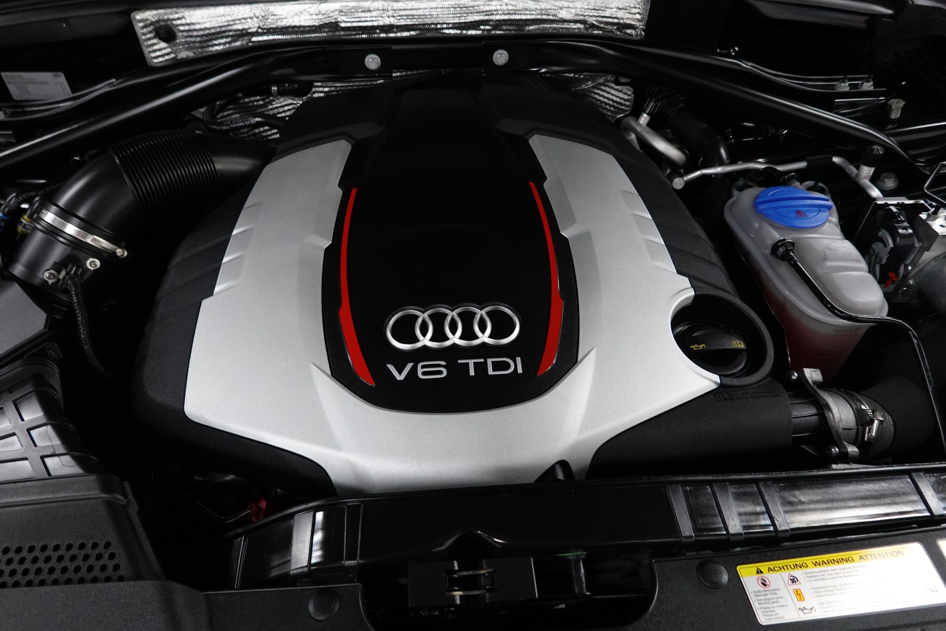 AUDI SQ5 3.0 TDI QUATTRO TIPTRONIC CH-FZ FRISCH AB MFK 2026-image-5