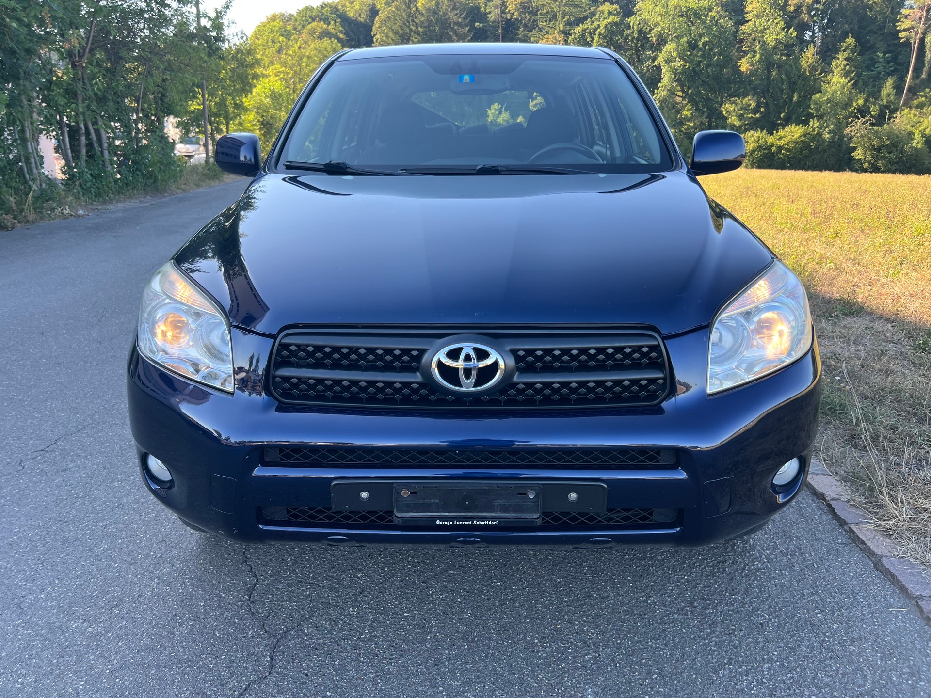 TOYOTA RAV-4 2.2D-4 D Linea Sol AHK-image-0