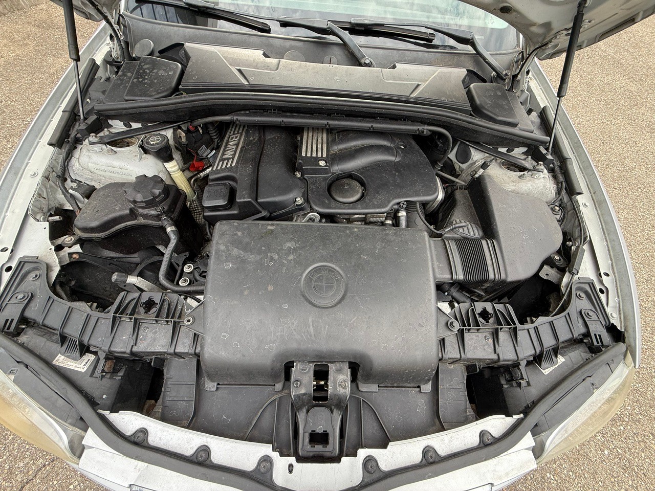 BMW 120i-image-15
