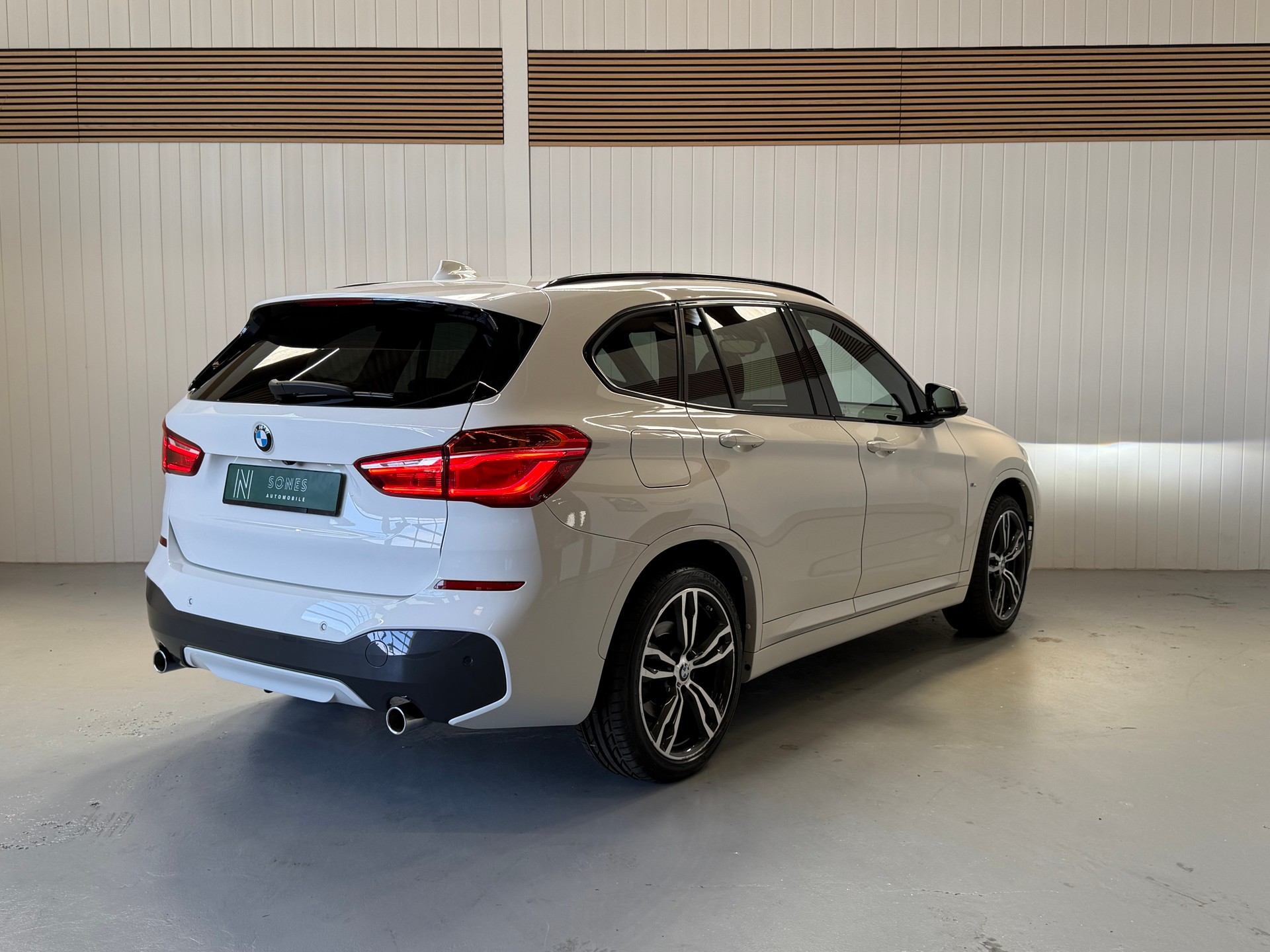 BMW X1 xDrive 20d M Sport Steptronic AHK frisch ab Service & MFK-image-4