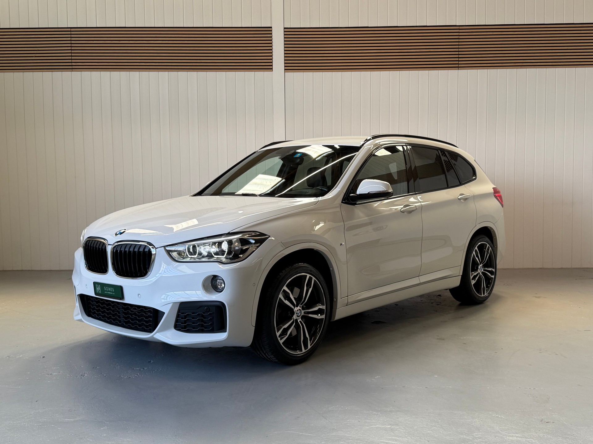 BMW X1 xDrive 20d M Sport Steptronic AHK frisch ab Service & MFK-image-0
