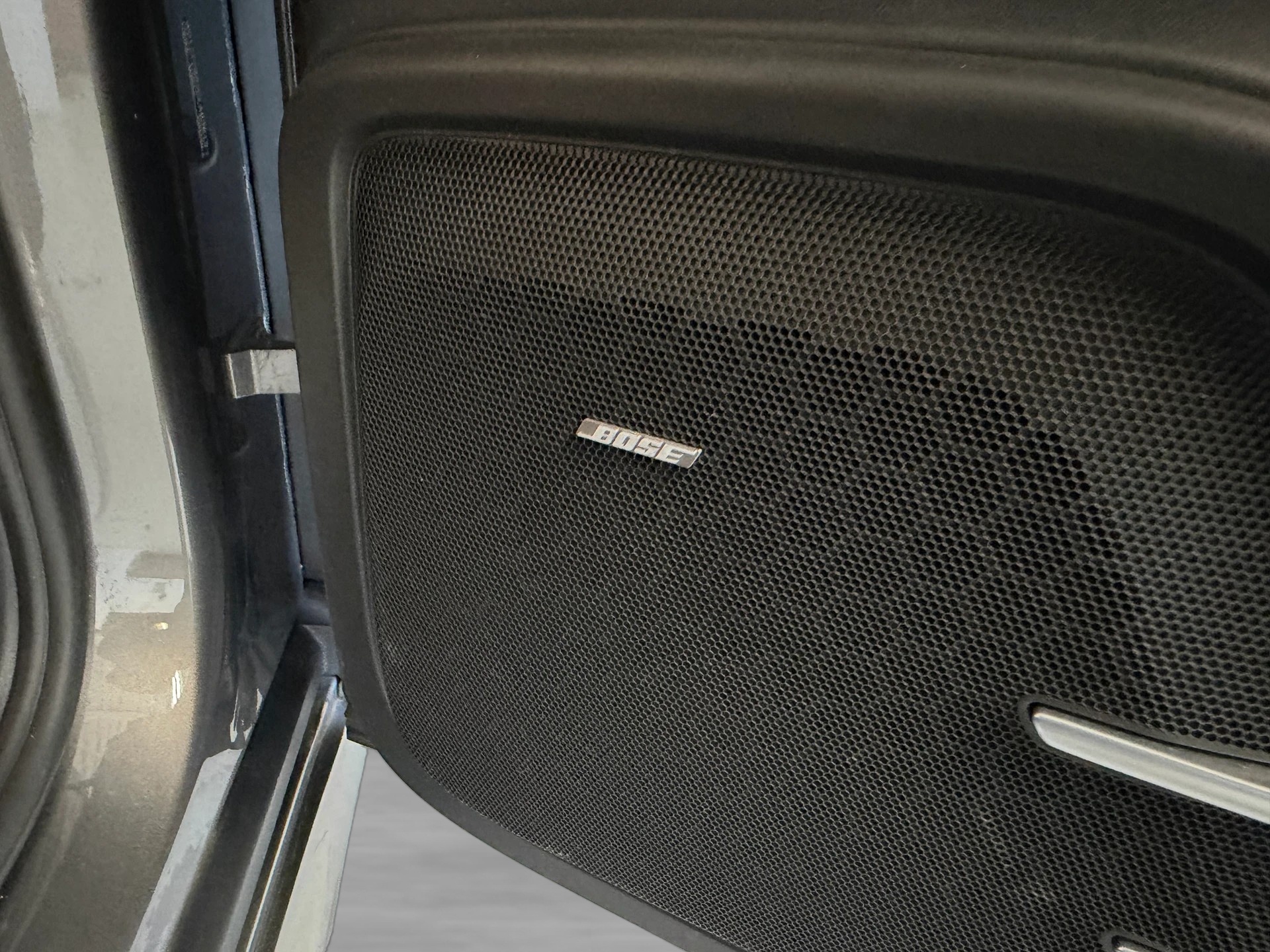 PORSCHE Cayenne Turbo | MFK 10.2024 | AHK 3.5t. | Remus Abgasanlage-image-8