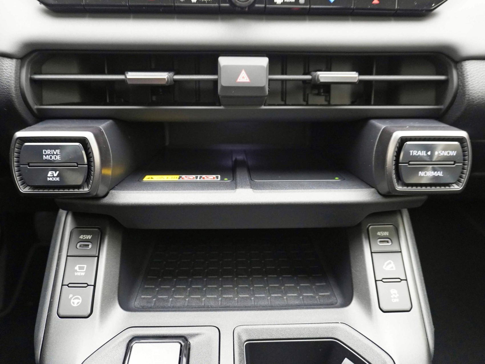 TOYOTA RAV4 2.5 HEV Premium-image-19