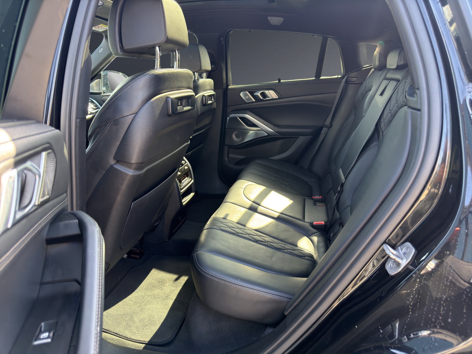 BMW X6 xDrive 48V 40d Steptronic M Sport-image-10