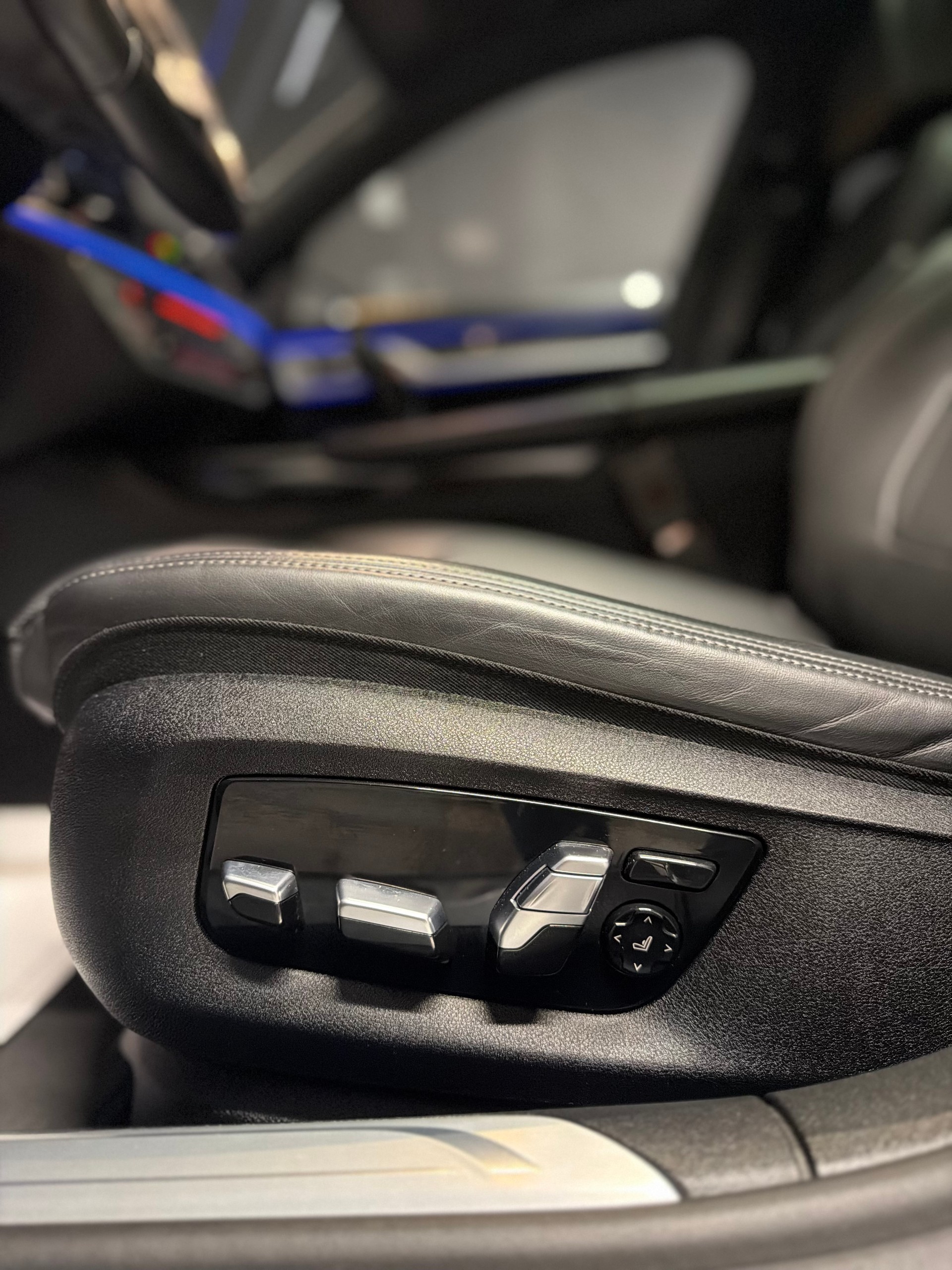BMW BMW 730d xDrive 48V M Sport Steptronic | 1. Hand | Liebhaberfahrzeug | Exklusiv ausgestattet-image-11