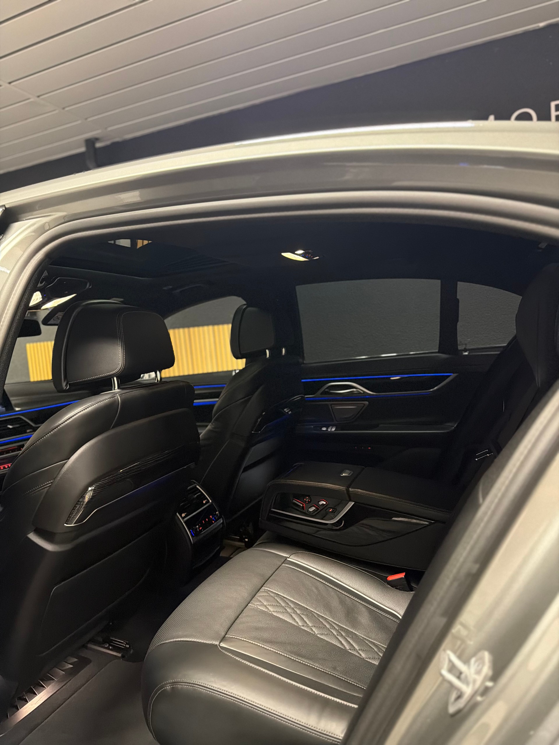BMW BMW 730d xDrive 48V M Sport Steptronic | 1. Hand | Liebhaberfahrzeug | Exklusiv ausgestattet-image-14