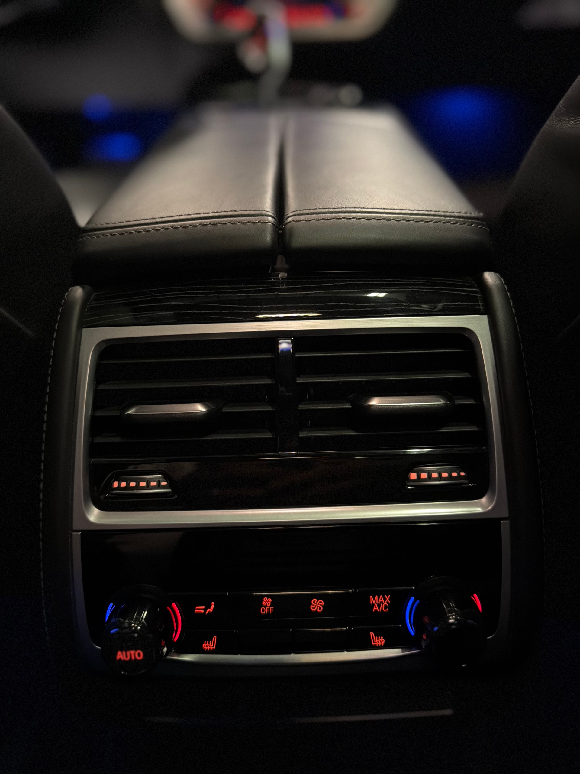 BMW BMW 730d xDrive 48V M Sport Steptronic | 1. Hand | Liebhaberfahrzeug | Exklusiv ausgestattet-image-18