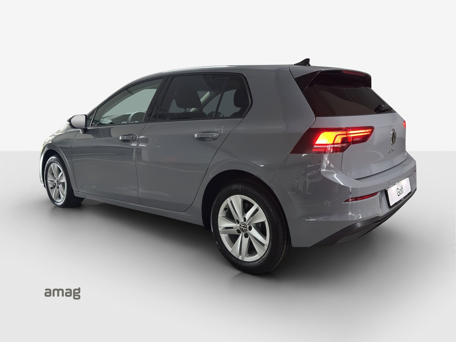 VW Golf 1.5 e TSI mHEV Value DSG-image-2
