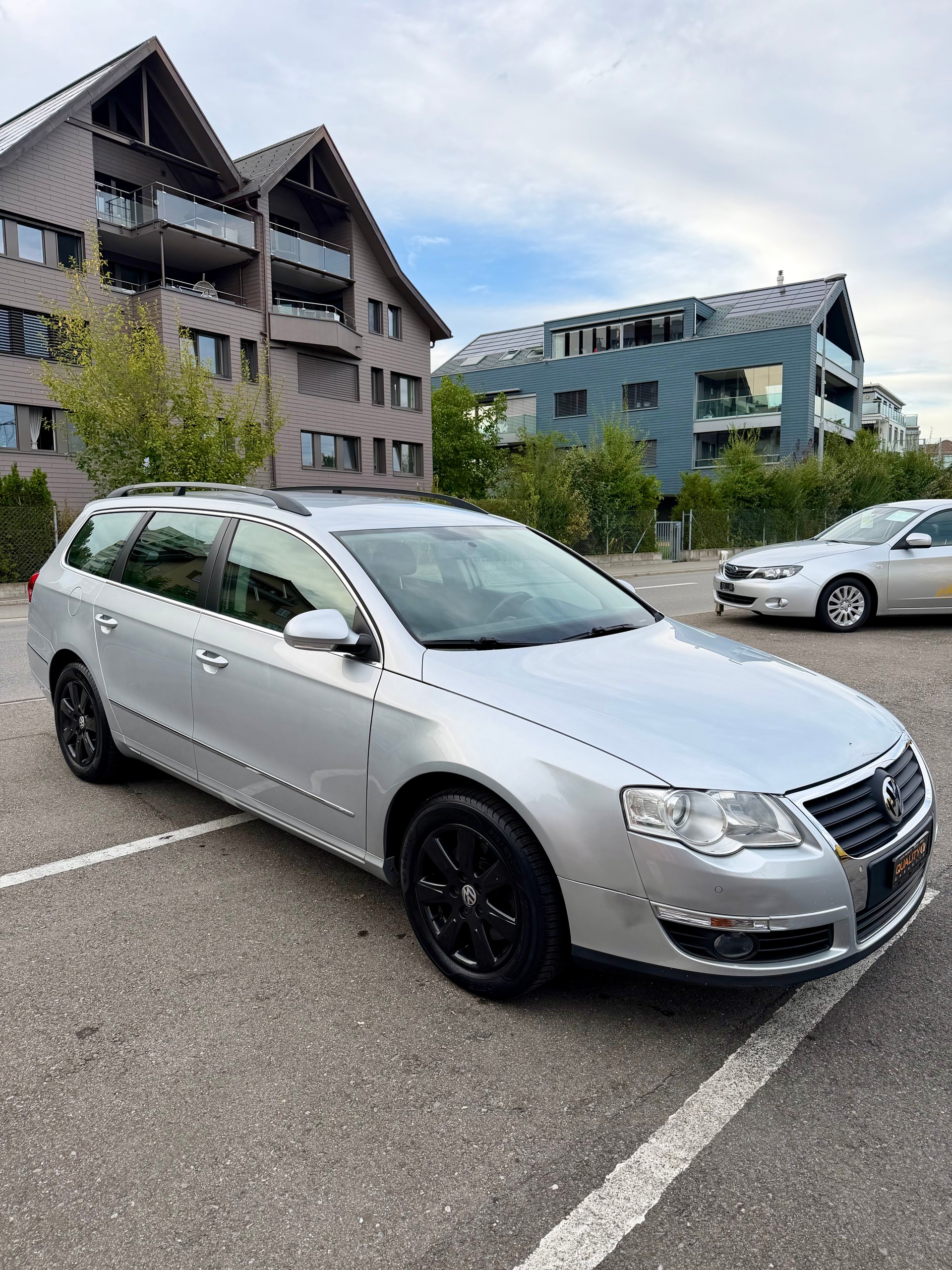 VW PASSAT-image-0