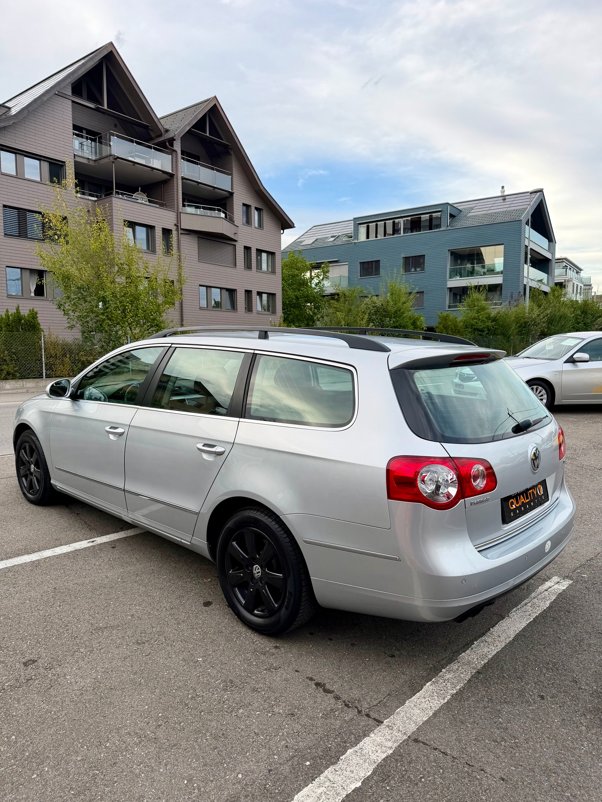 VW PASSAT-image-2